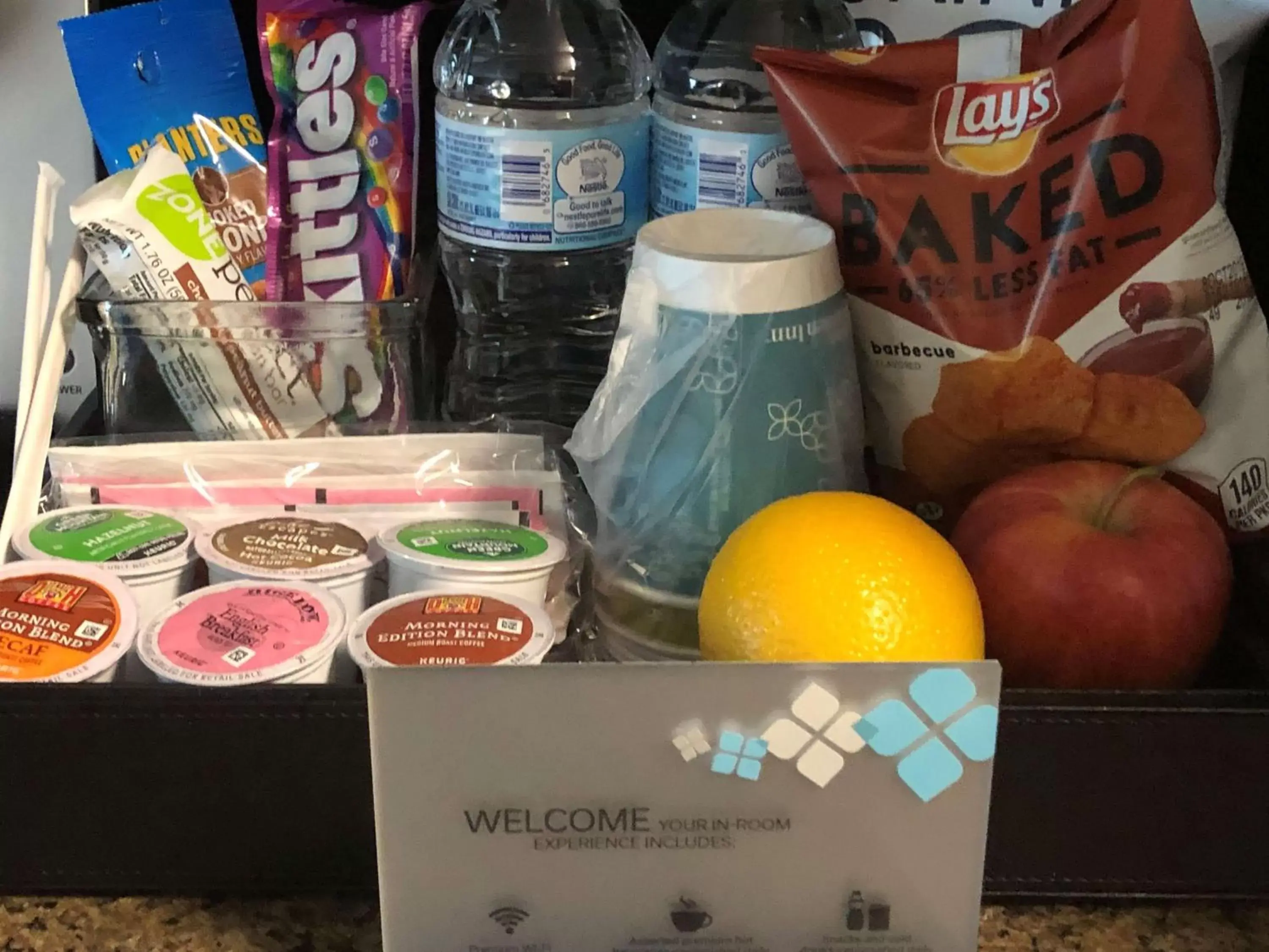 Photo of the whole room in Hilton Garden Inn Springfield, MO Photo of the whole room in Hilton Garden Inn Springfield, MO