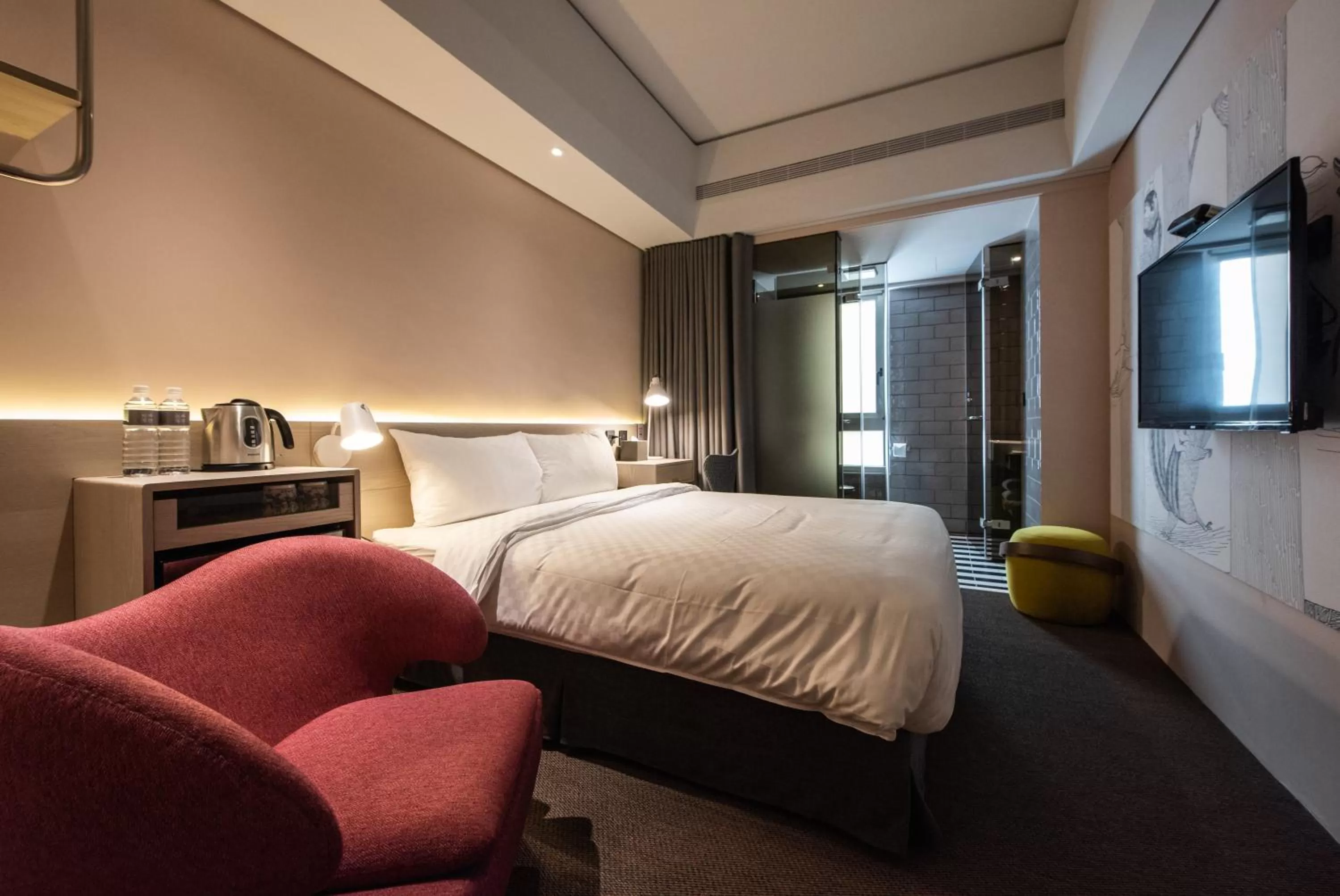 Photo of the whole room, Bed in Ramble Hotel