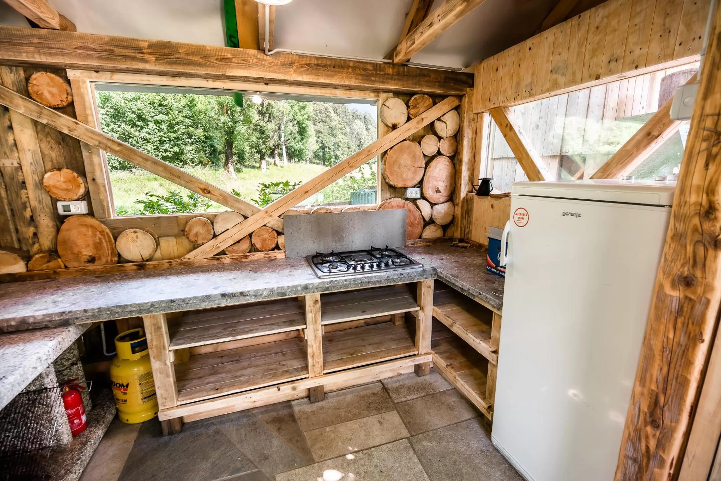 Cvet gora - Camping, Glamping and Accomodations