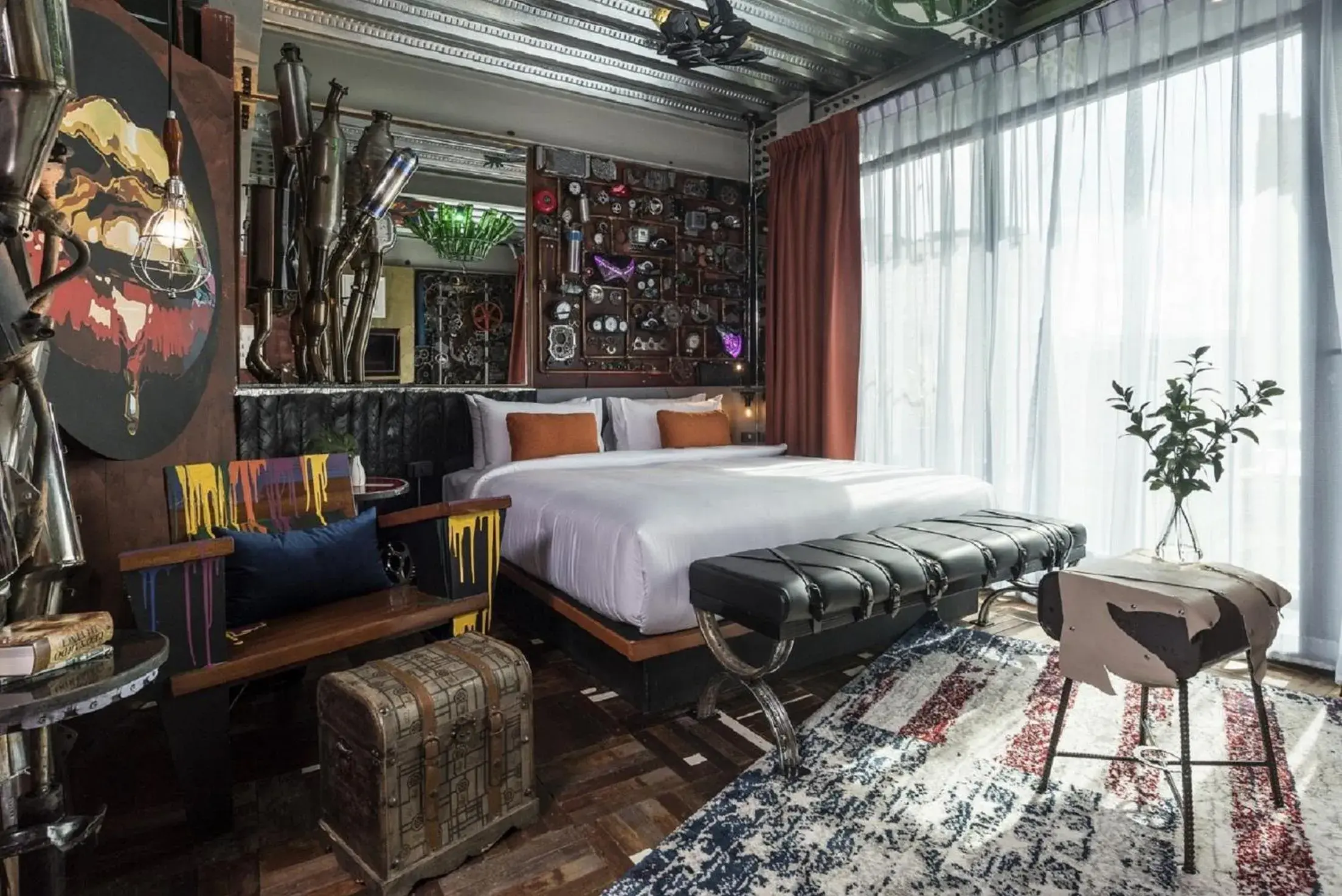 Bedroom in Mestyle Garage Hotel