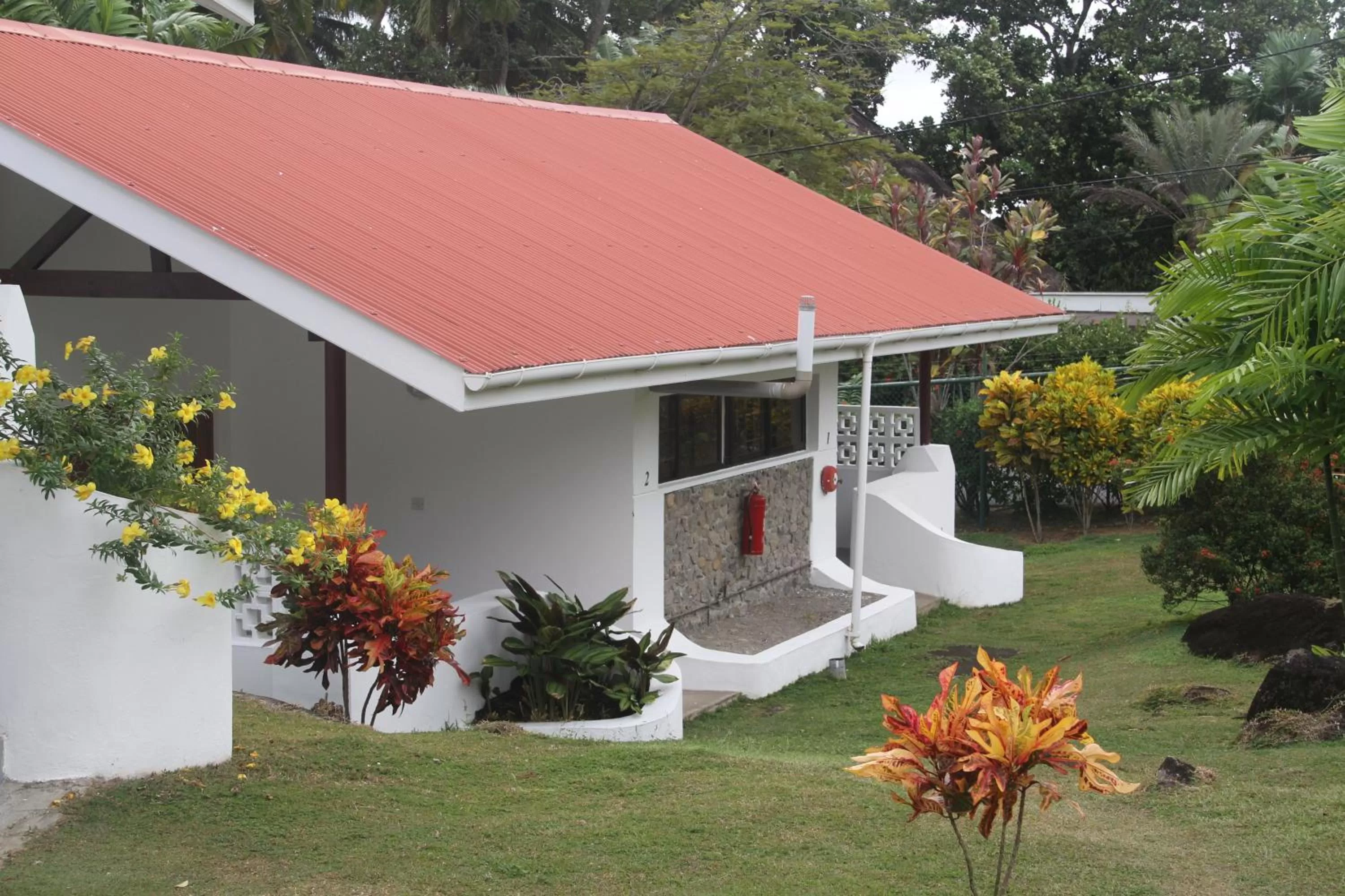 Garden in Daniella's Bungalows
