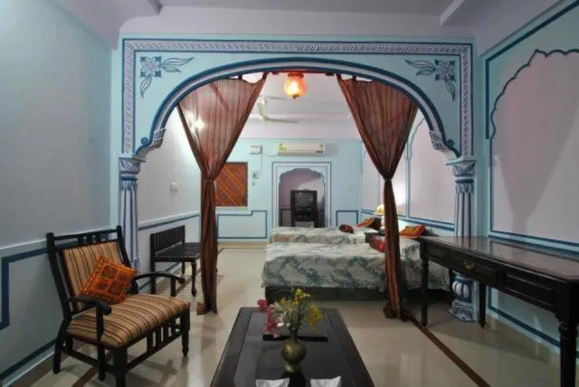 Photo of the whole room, Bed in Rawla Mrignayani Palace