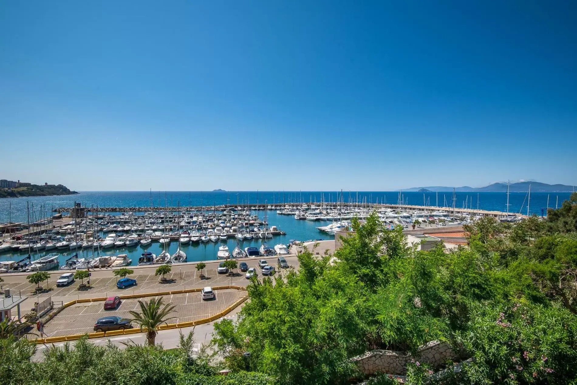 Sea view, Pool View in Residence Marina Salivoli