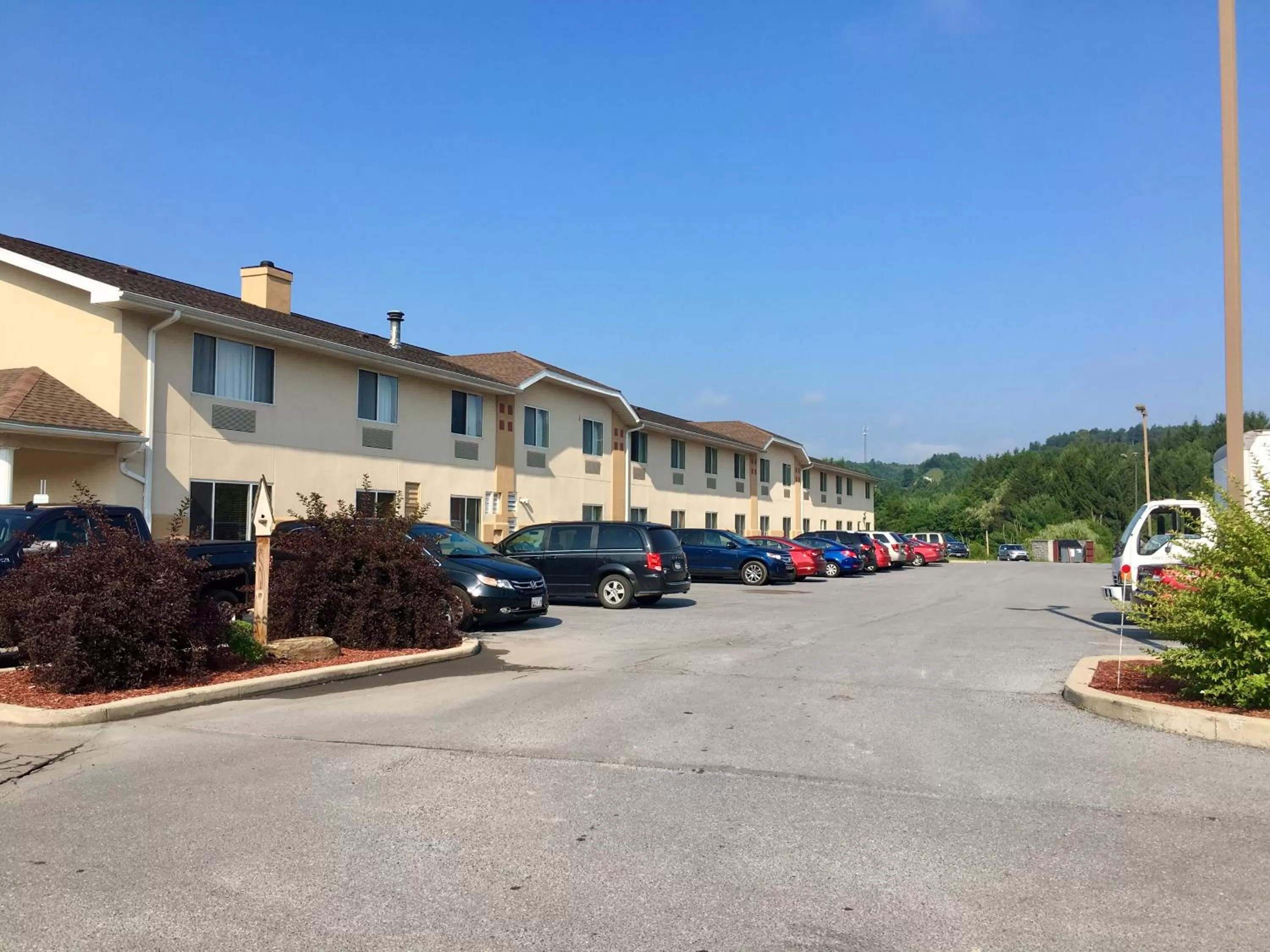 Super 8 by Wyndham Clearfield