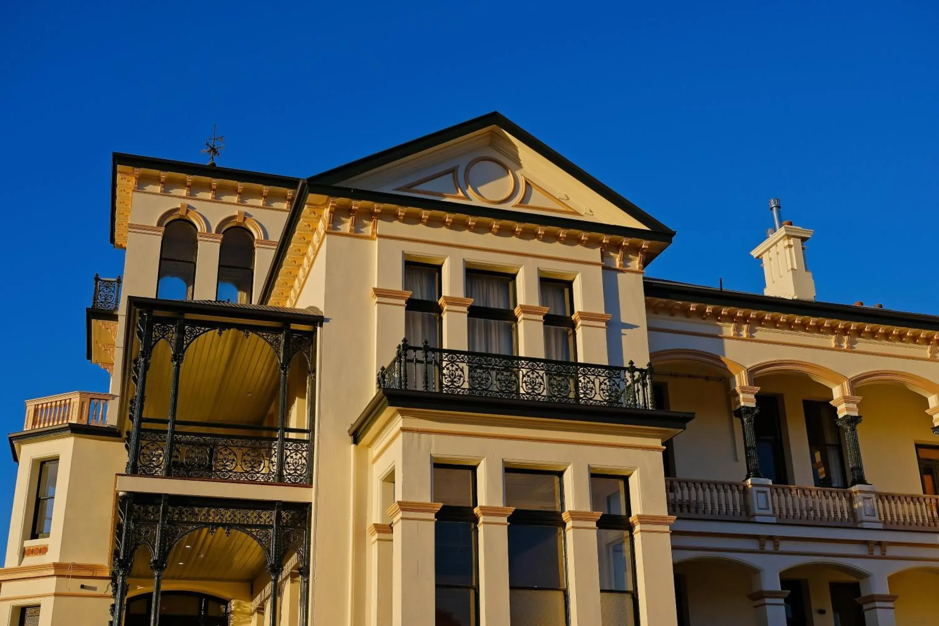 Property Building in Maylands Lodge