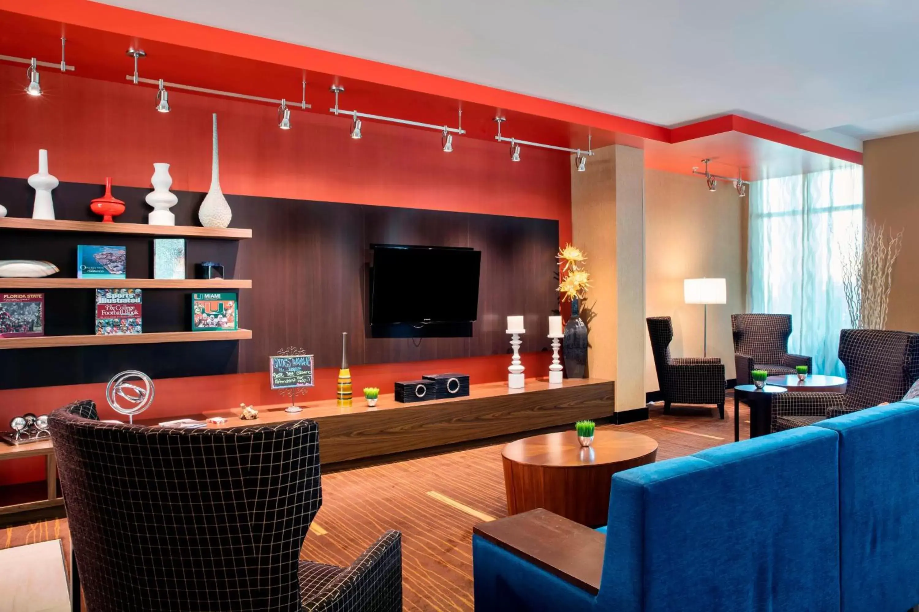 Lobby or reception, Lounge/Bar in Courtyard by Marriott Miami Homestead