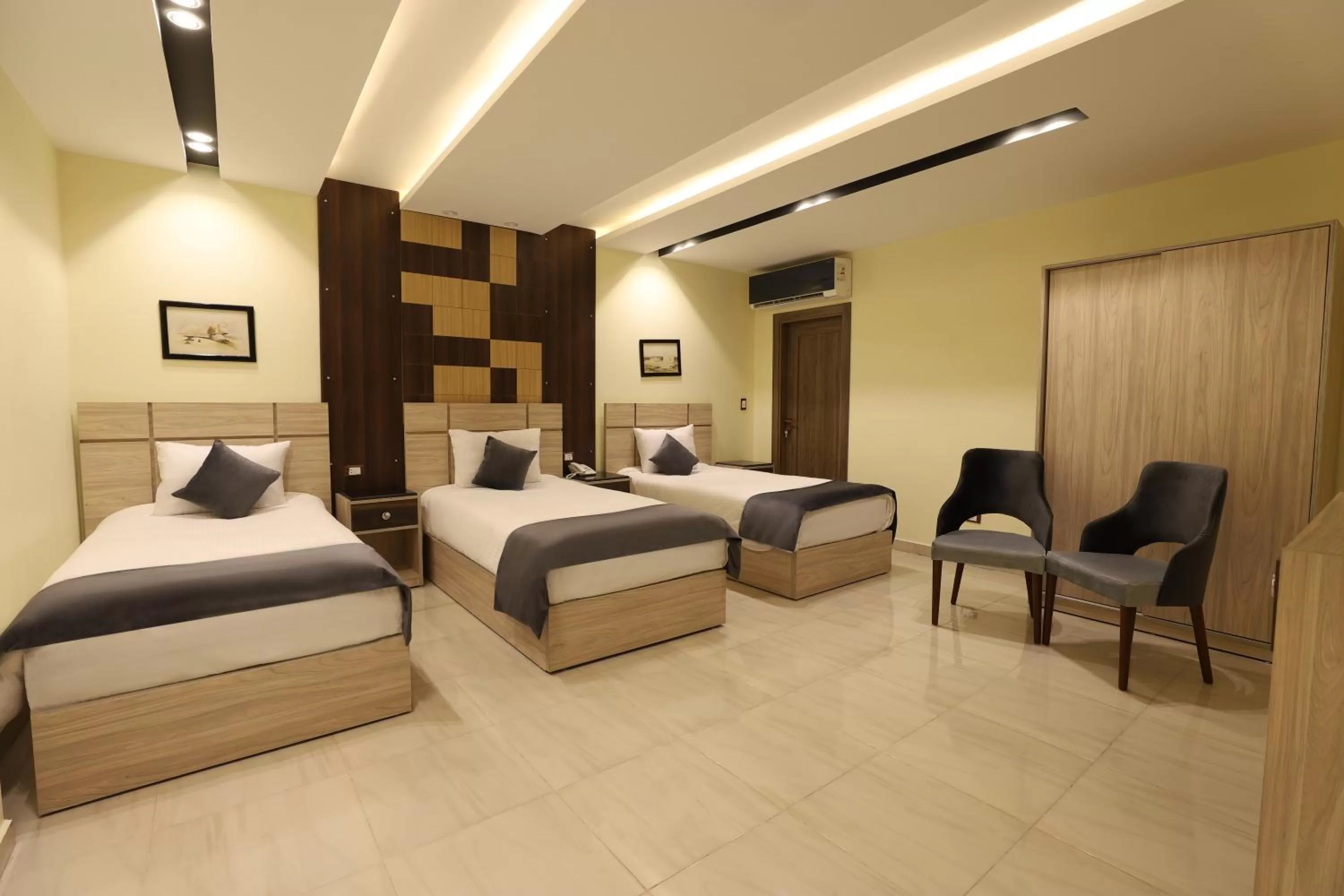 Bed in Brothers Pyramids View