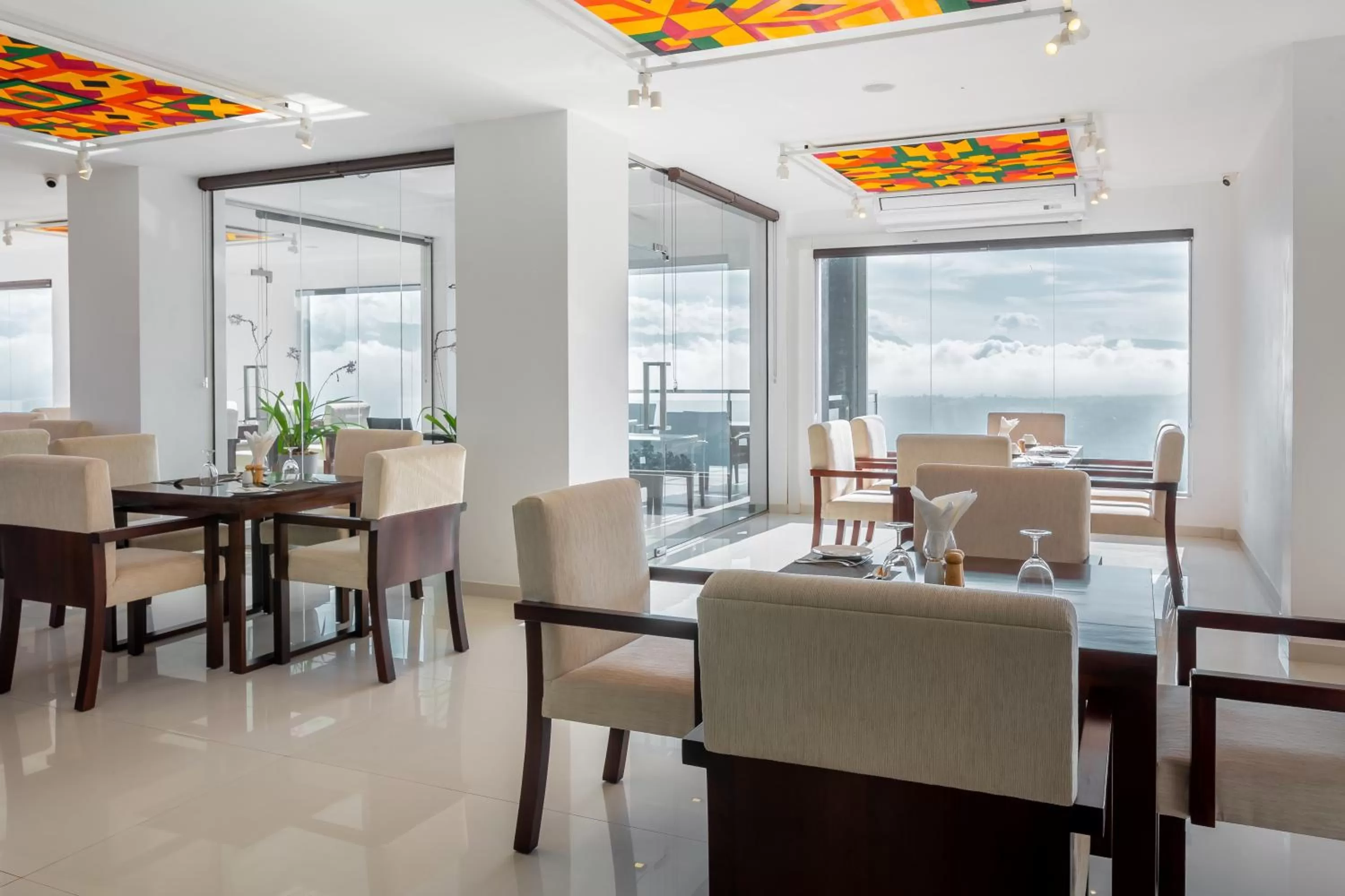 Dining area in Mount Blue Kandy