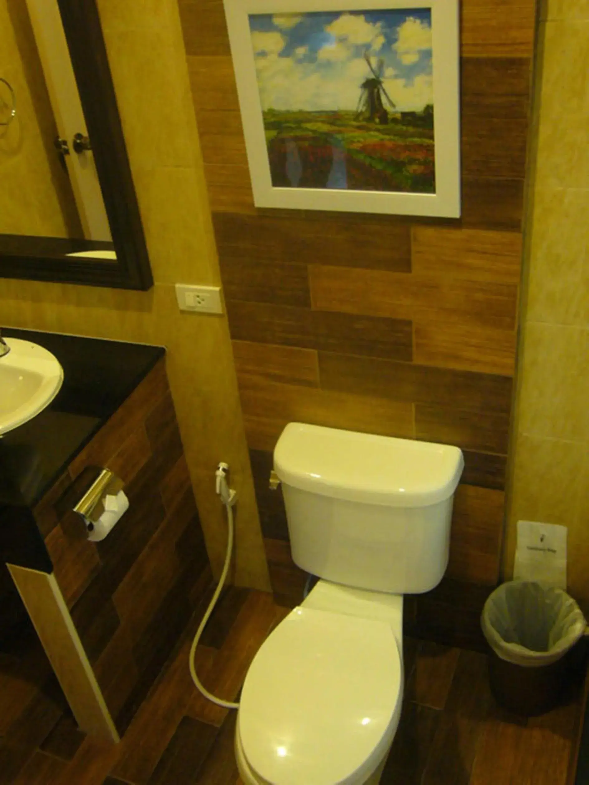 Toilet, Bathroom in Villa Wanida Garden Resort