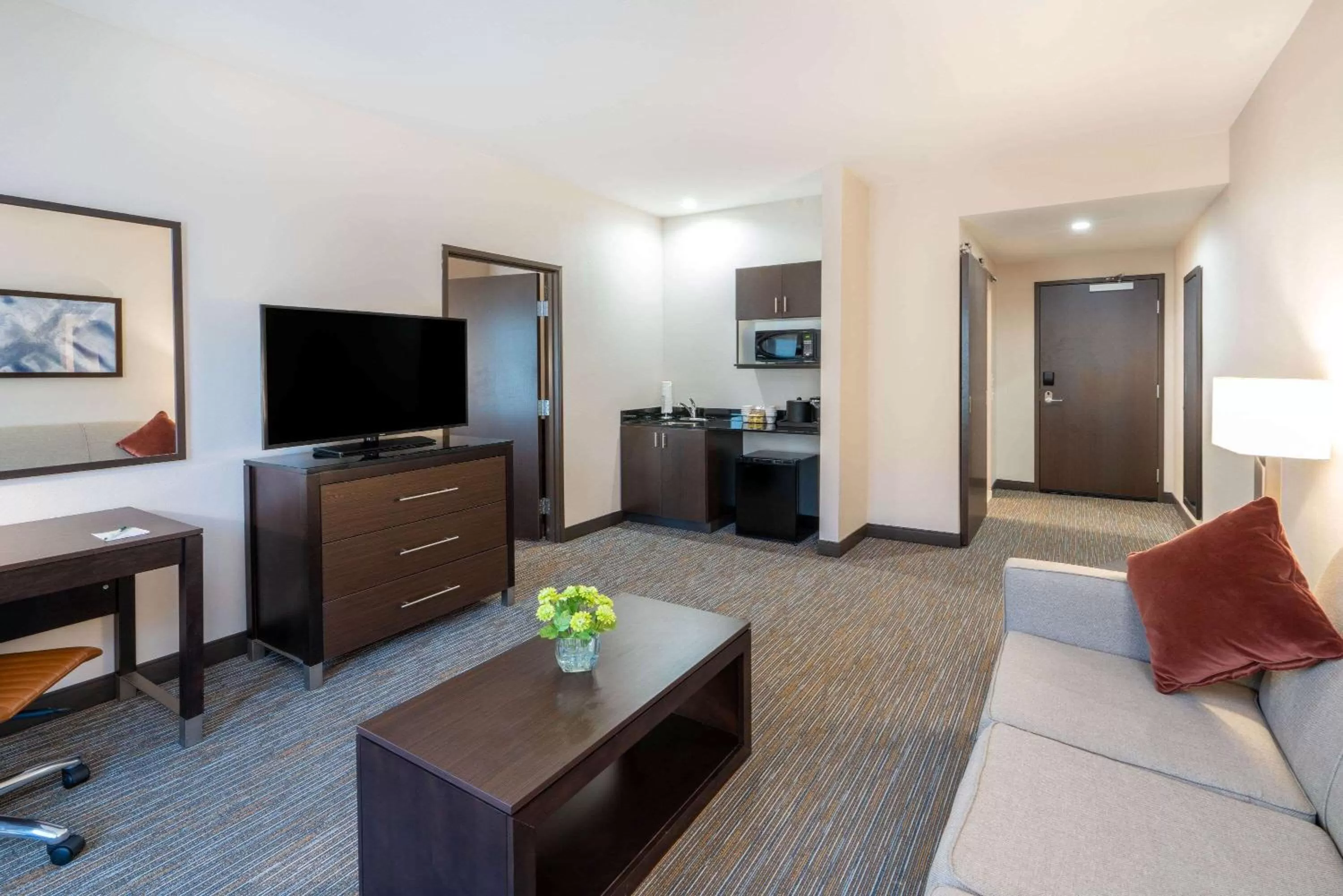 Photo of the whole room, Bed in Wingate by Wyndham Moab