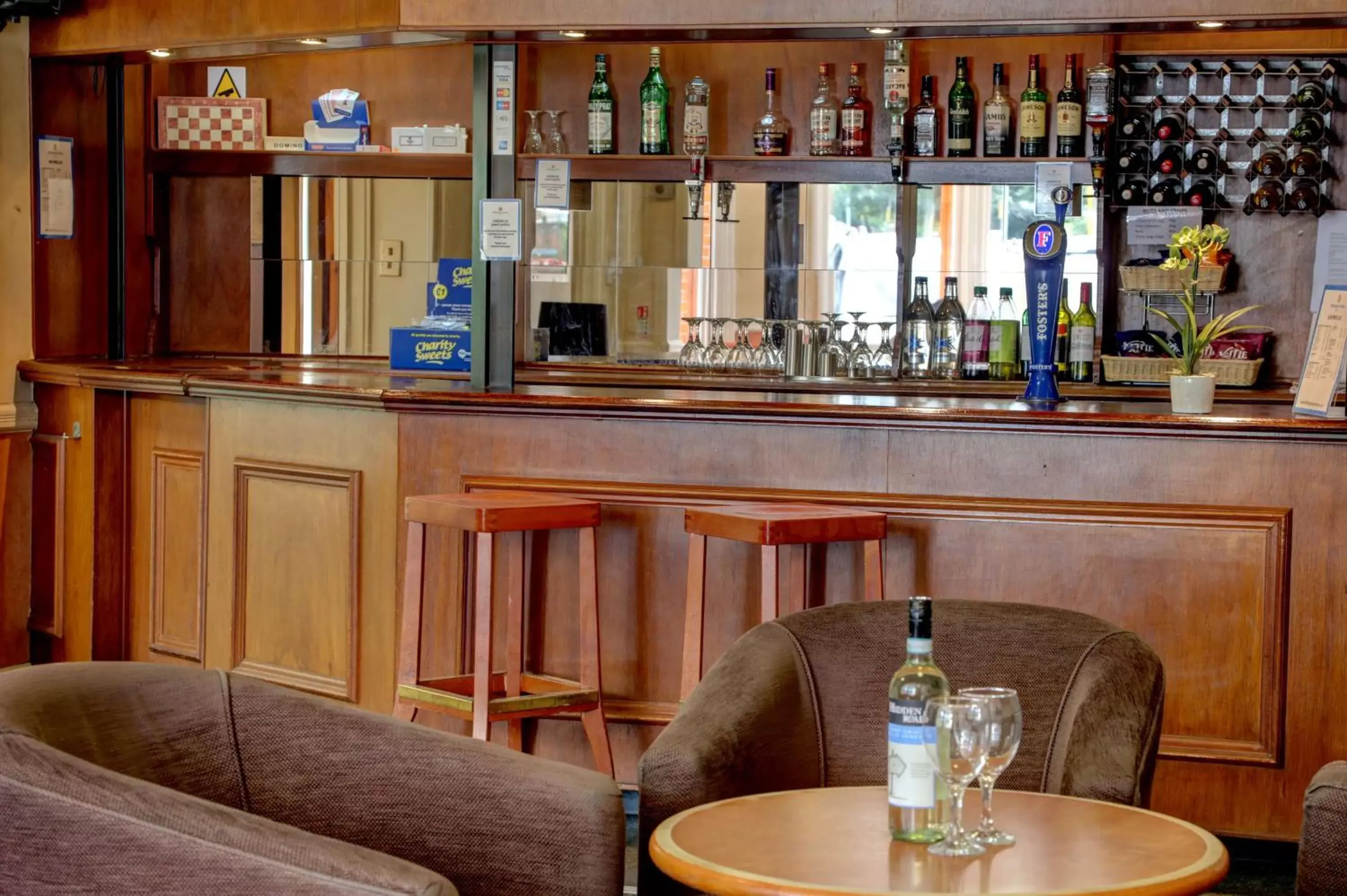 Lounge or bar, Lounge/Bar in Sure Hotel by Best Western Reading