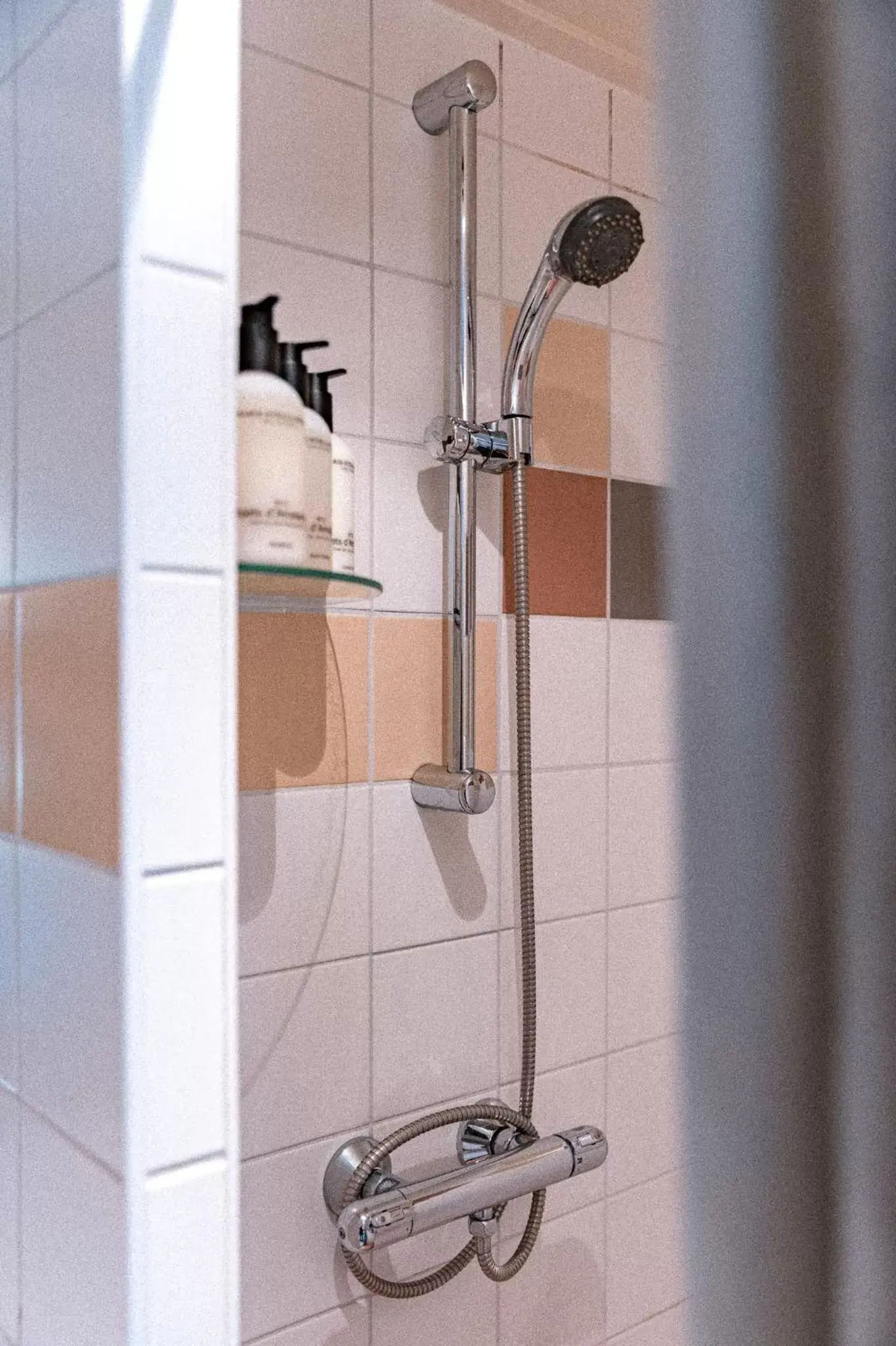 Shower, Bathroom in de Wever Lodge