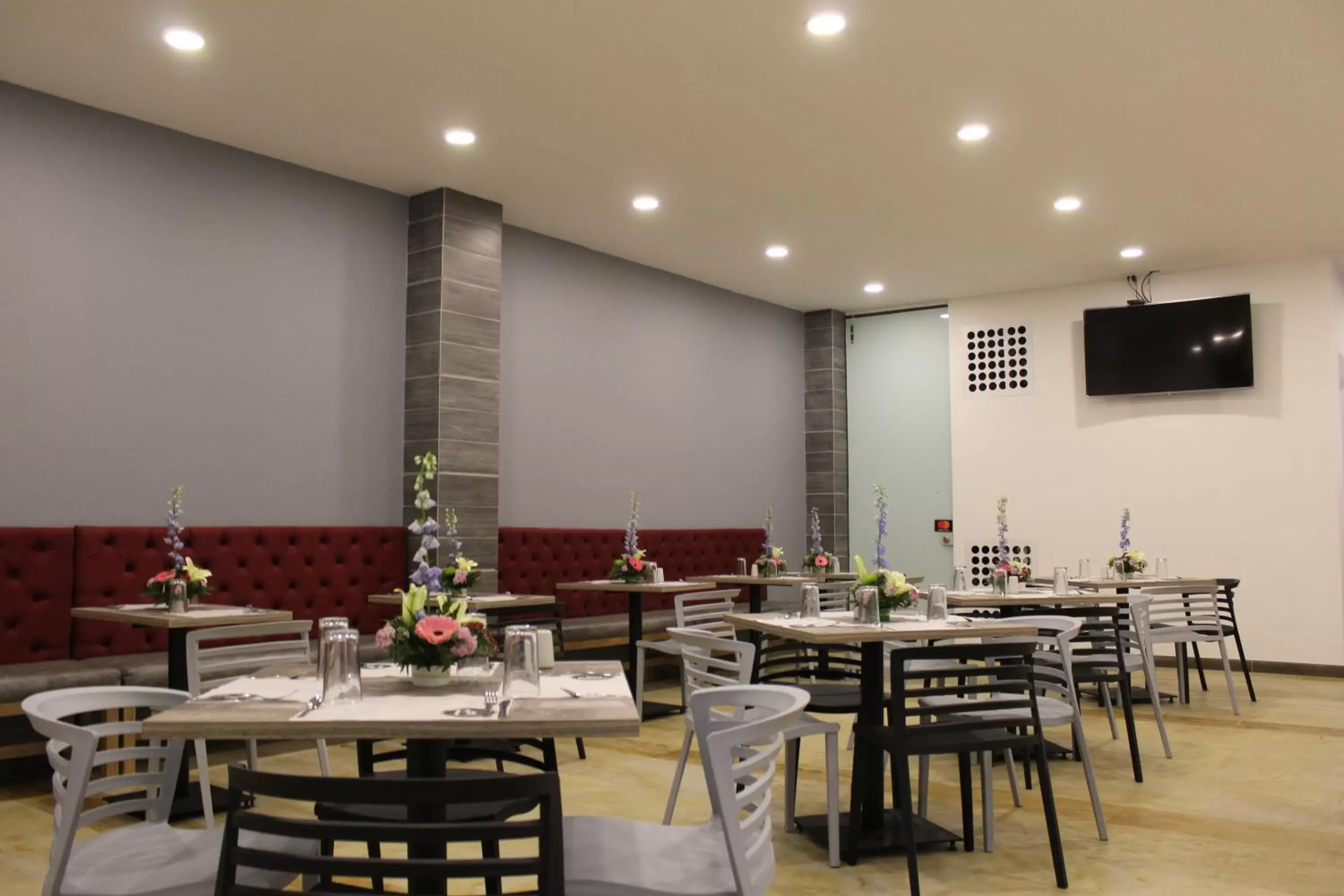 Restaurant/places to eat in Hotel Bogota DC Restaurant/places to eat in Hotel Bogota DC