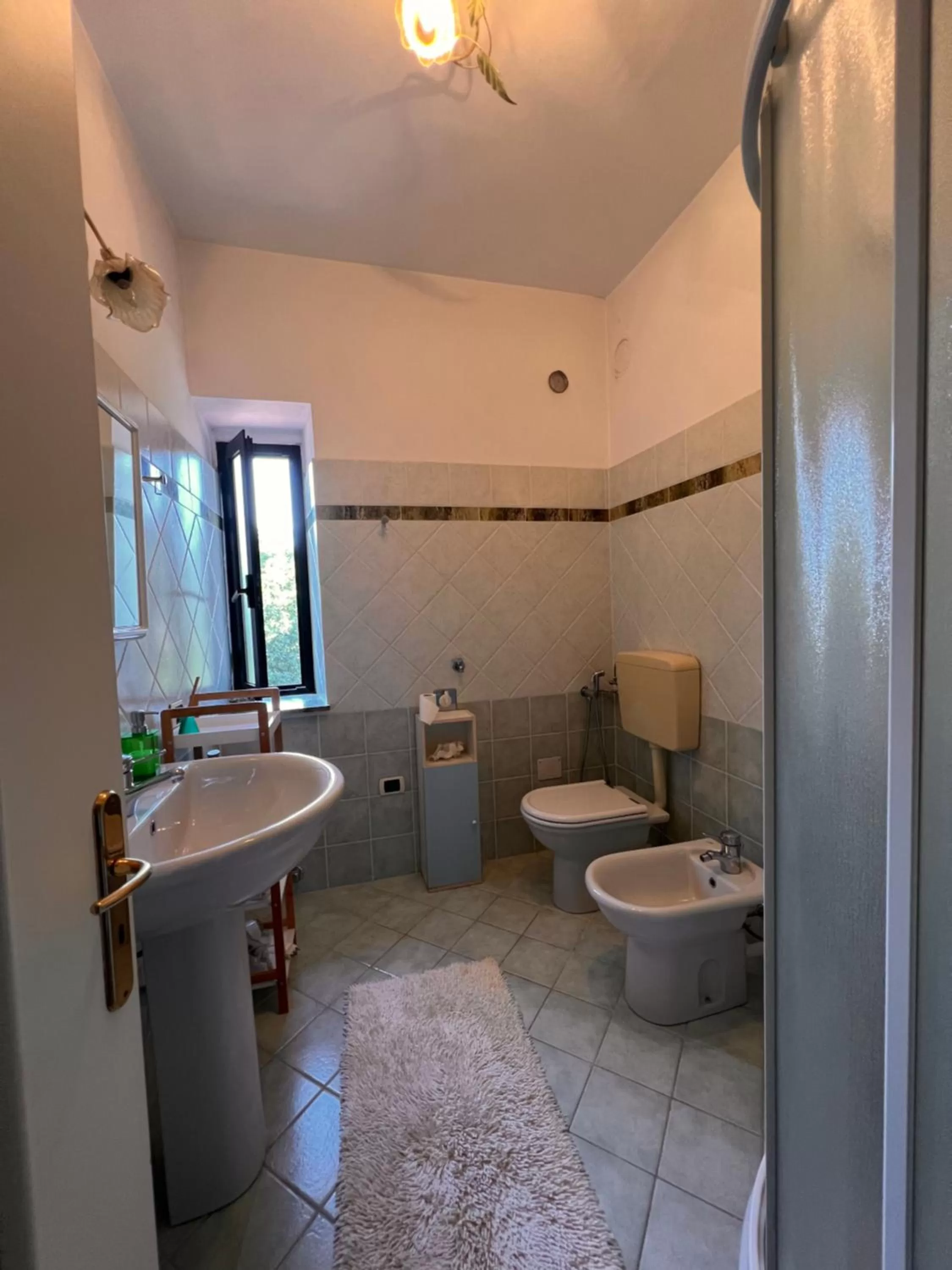 Shower in b&b Antiche Pietre