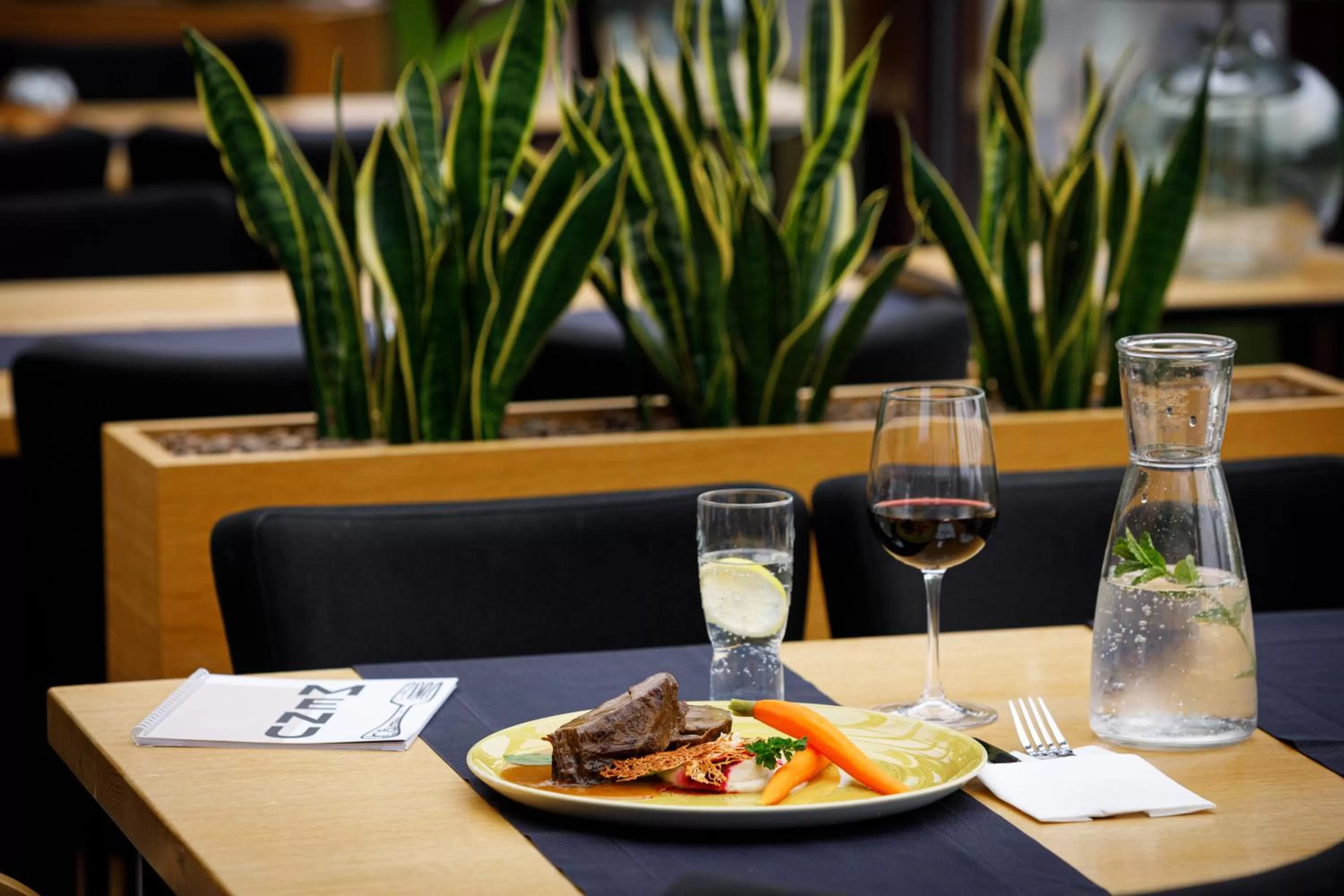 Restaurant/places to eat in Hotel Kompleks Beskid z basenem i stokiem narciarskim - blisko Babiej Góry