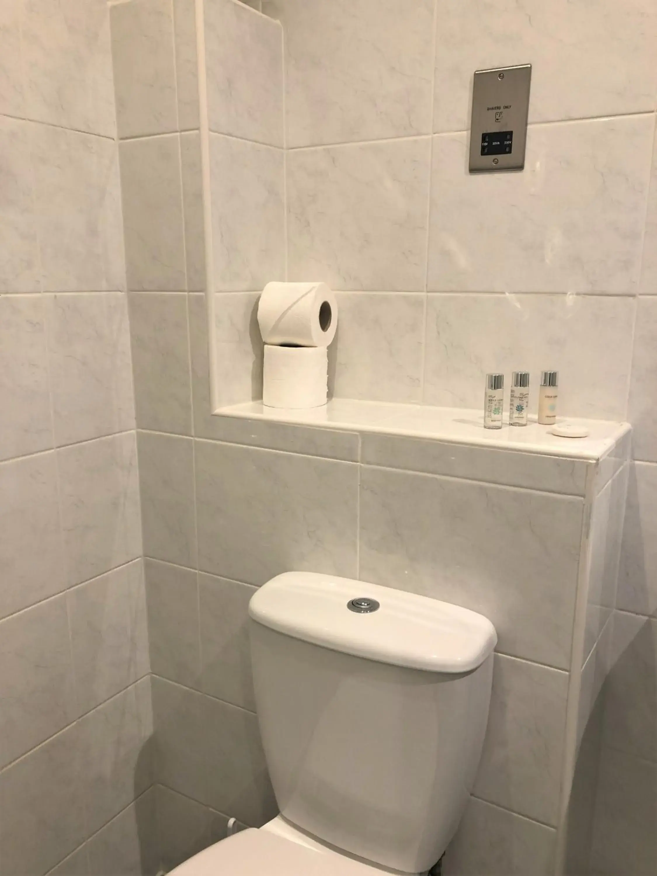 Toilet, Bathroom in FoxHouse Studio Apartments