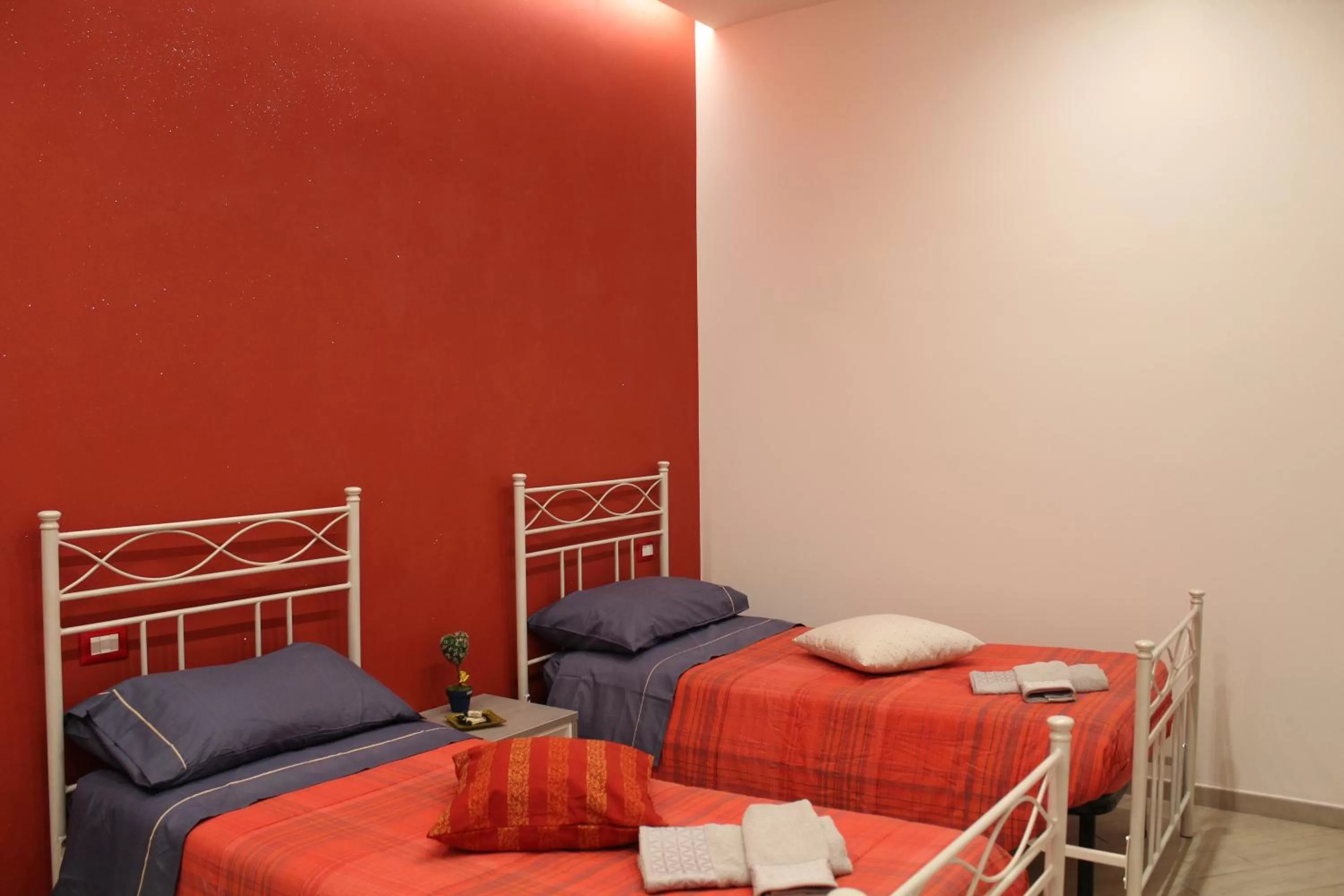 Photo of the whole room, Bed in La Pigna