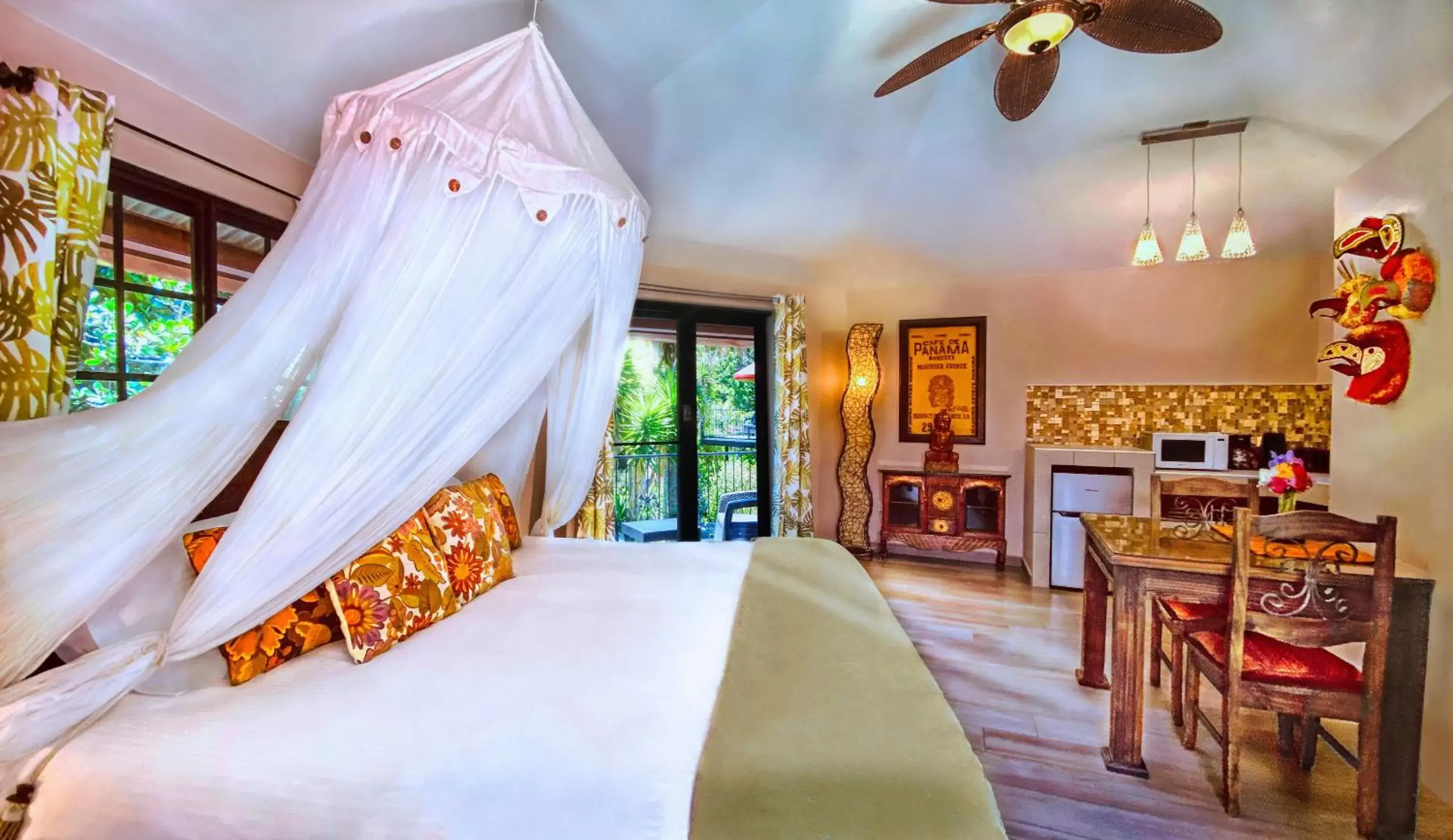 Premium King Room with Terrace in Boquete Garden Inn Premium King Room with Terrace in Boquete Garden Inn