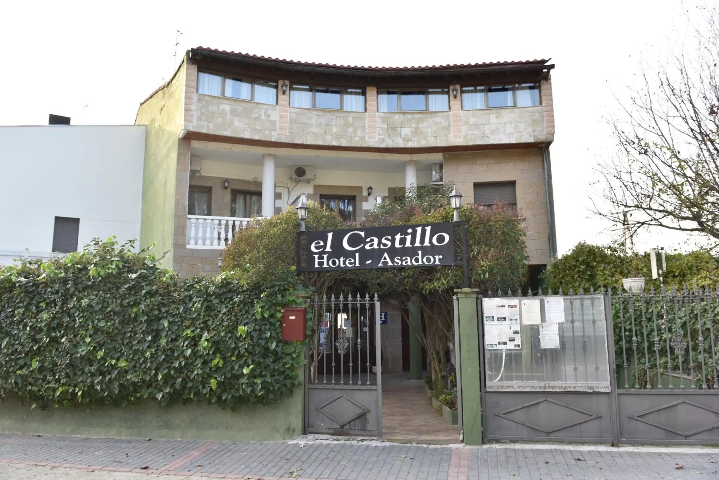 Property Building in Hotel Rural el Castillo