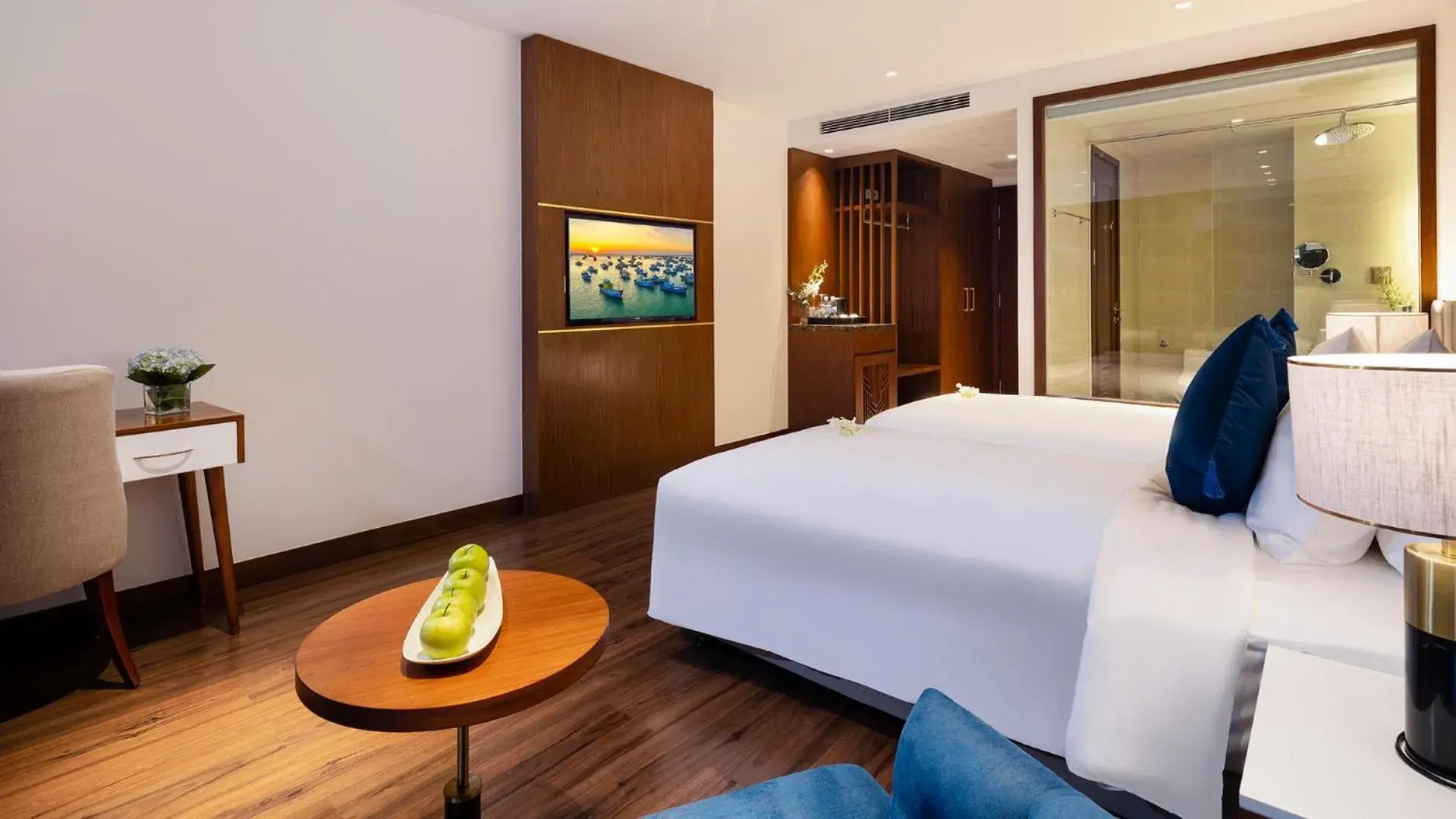 Bedroom in Best Western Premier Marvella Nha Trang