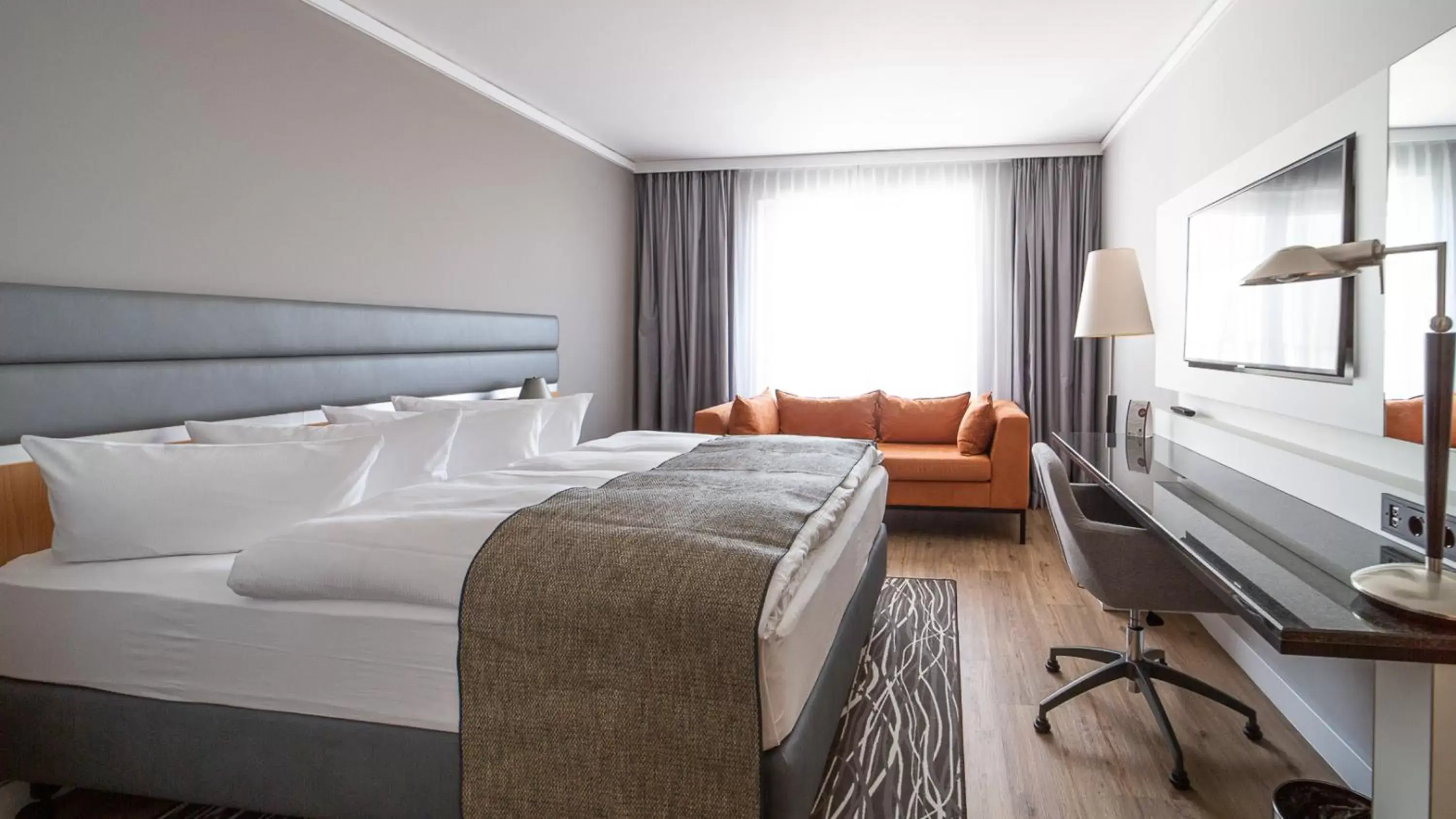 Photo of the whole room, Bed in Holiday Inn Berlin Airport - Conference Centre, an IHG Hotel