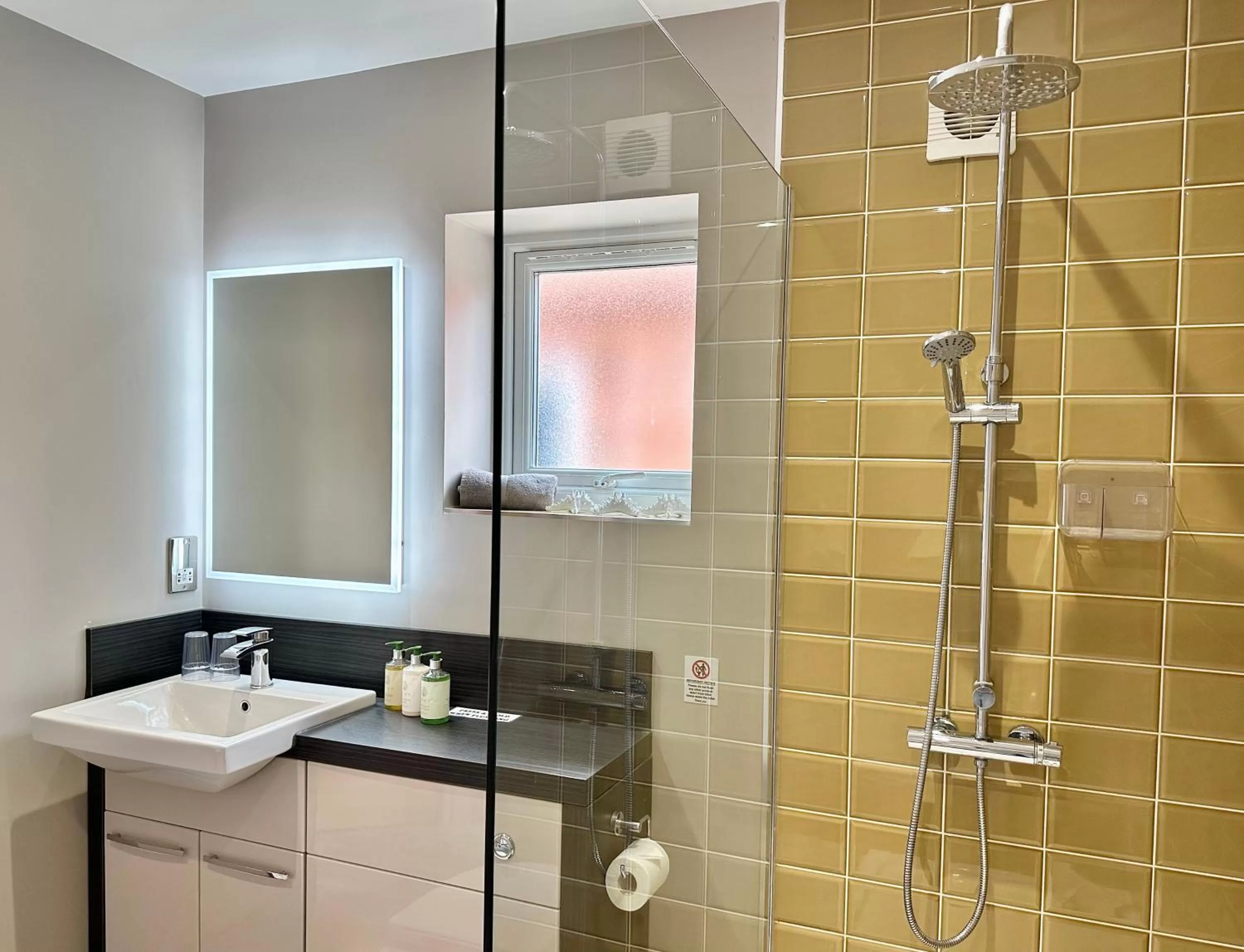 Bathroom in Grange Farm Park