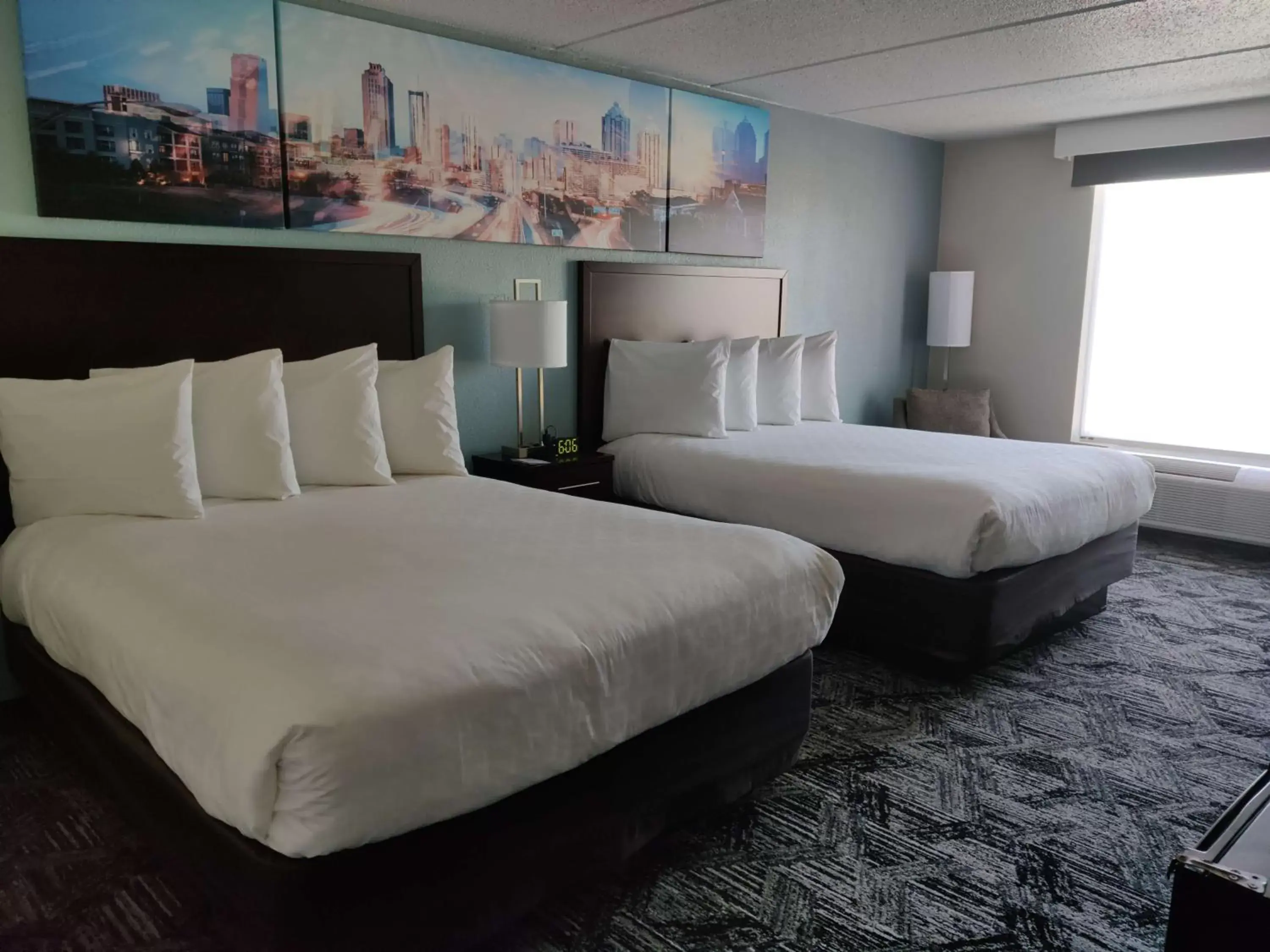 Bedroom, Bed in Best Western Atlanta Cumberland Galleria Hotel