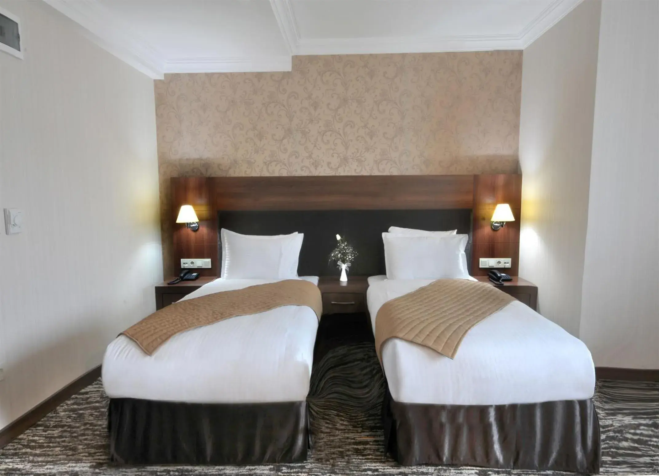 Decorative detail, Bed in Rhiss Hotel Bostanci