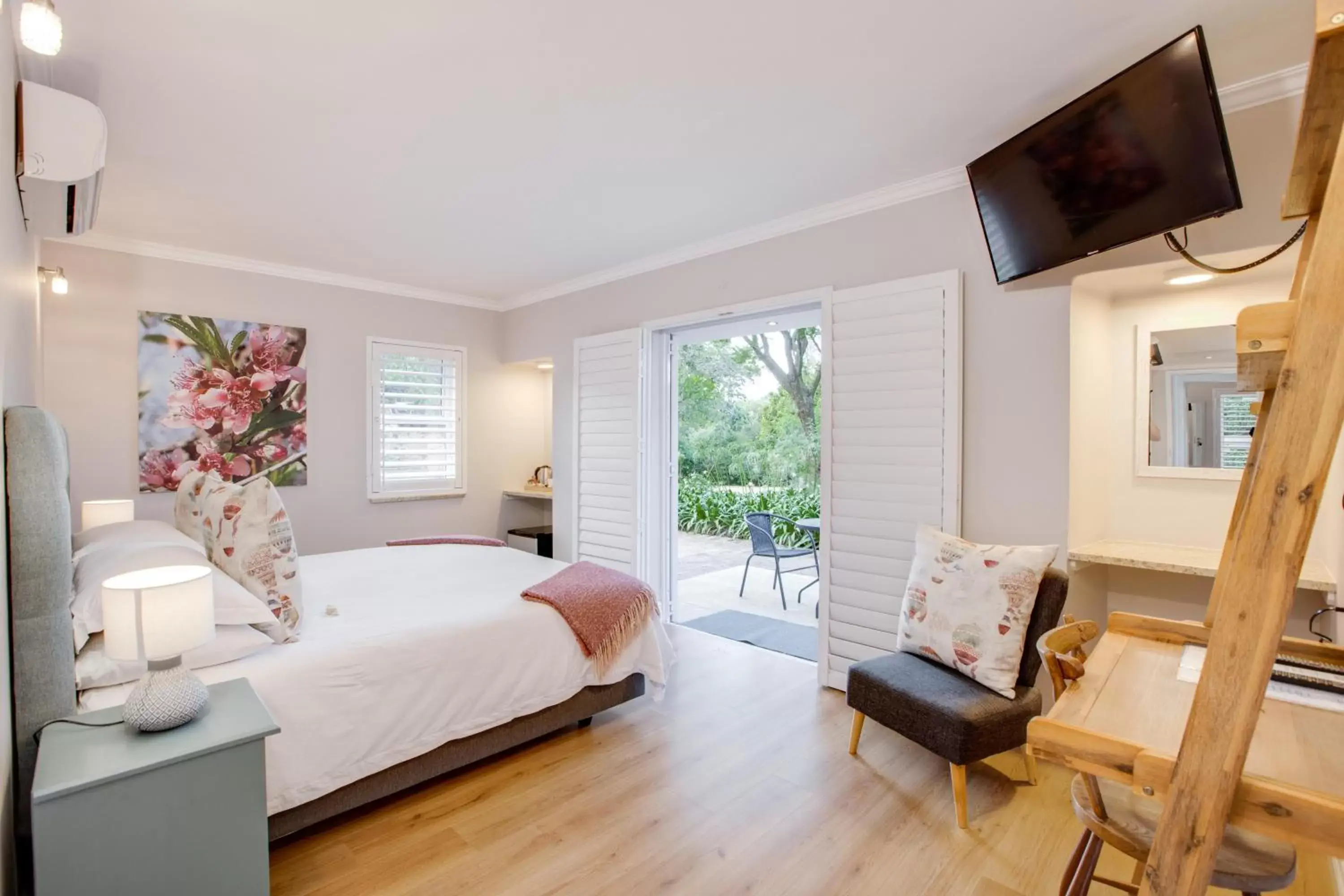 Superior Double Room - single occupancy in Amberhall Guesthouse Superior Double Room - single occupancy in Amberhall Guesthouse