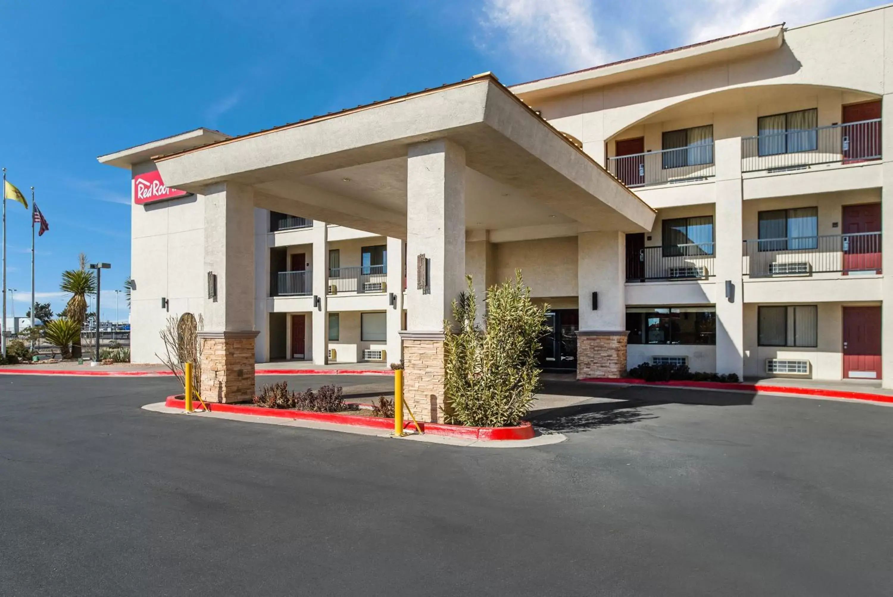 Property Building in Red Roof Inn Albuquerque - Midtown