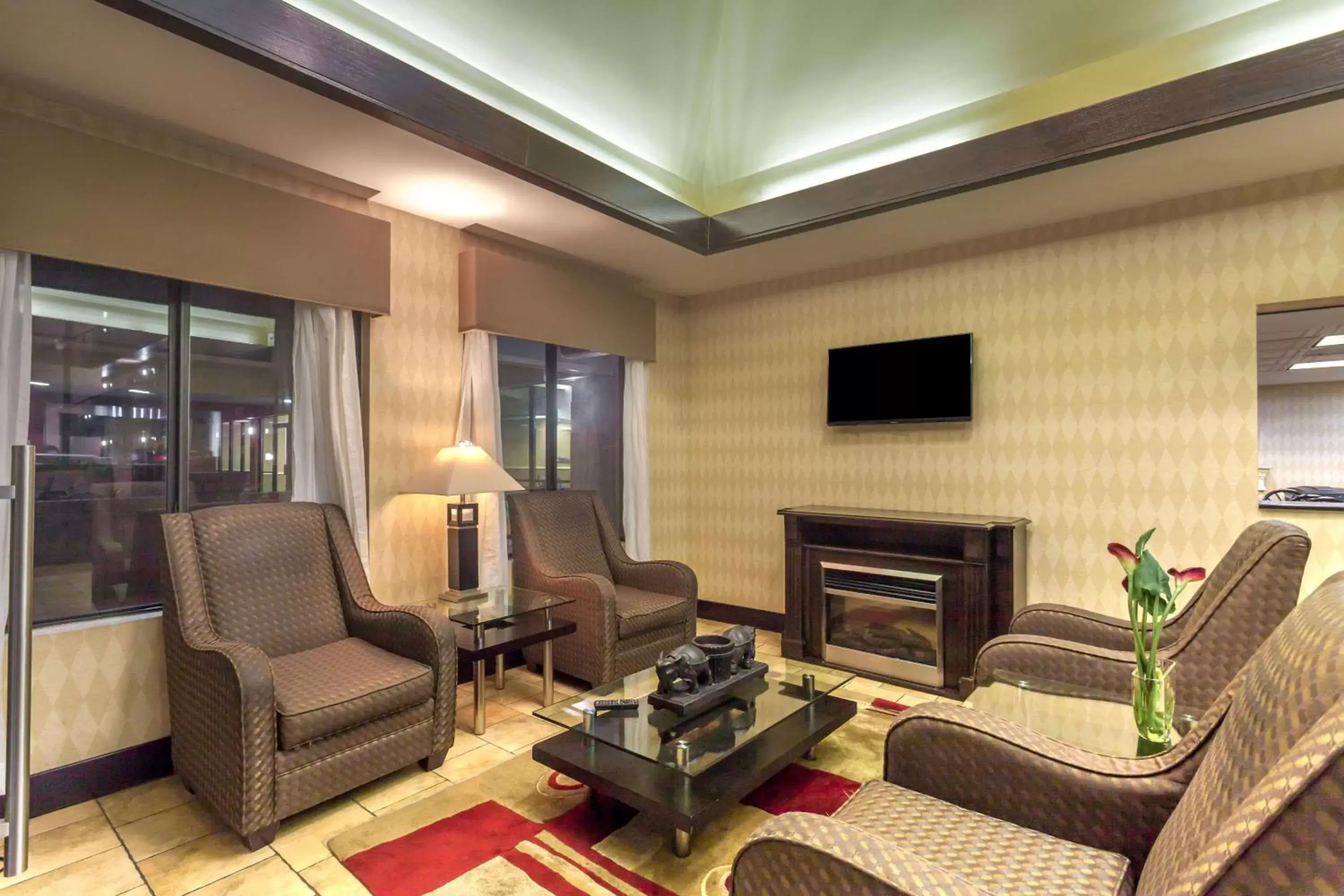 Lobby or reception, Seating Area in Days Inn by Wyndham Lebanon