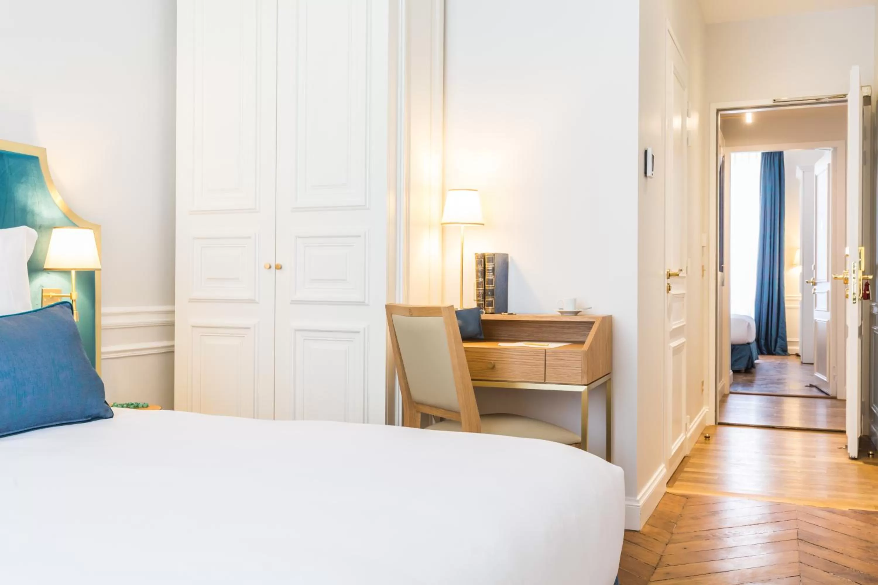 Bed in Hôtel Alfred Sommier