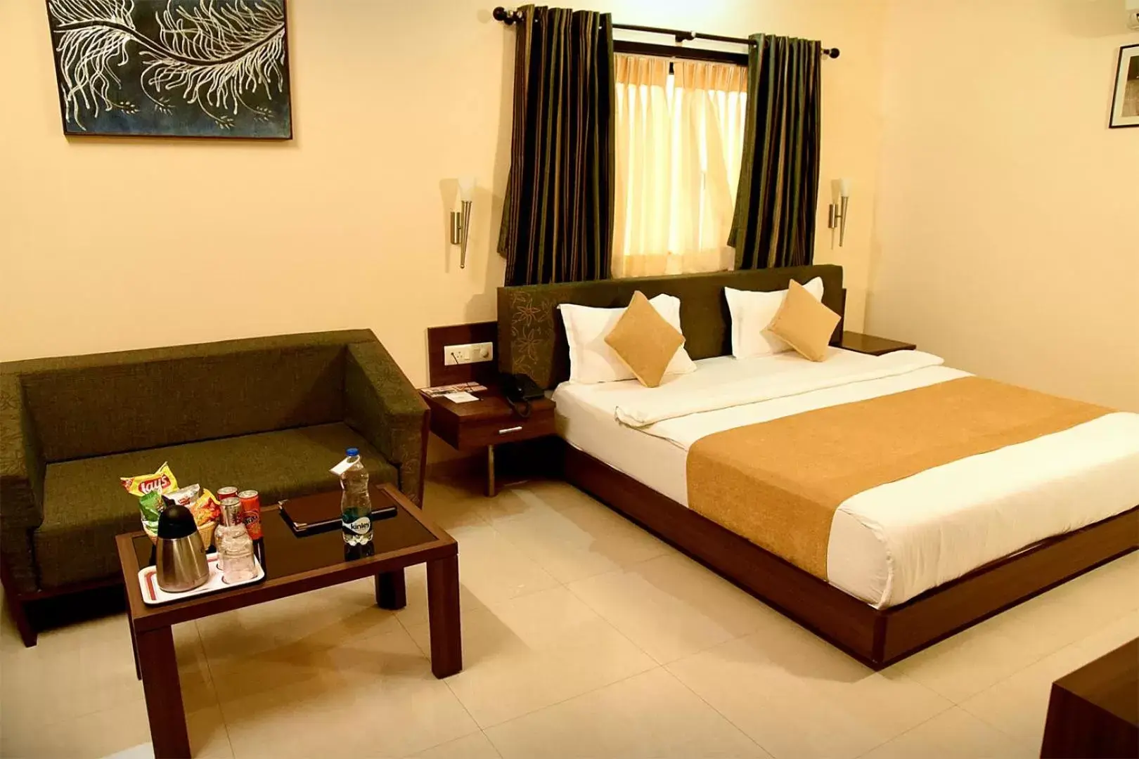 Photo of the whole room, Room Photo in Hotel Fortune Palace Photo of the whole room, Room Photo in Hotel Fortune Palace