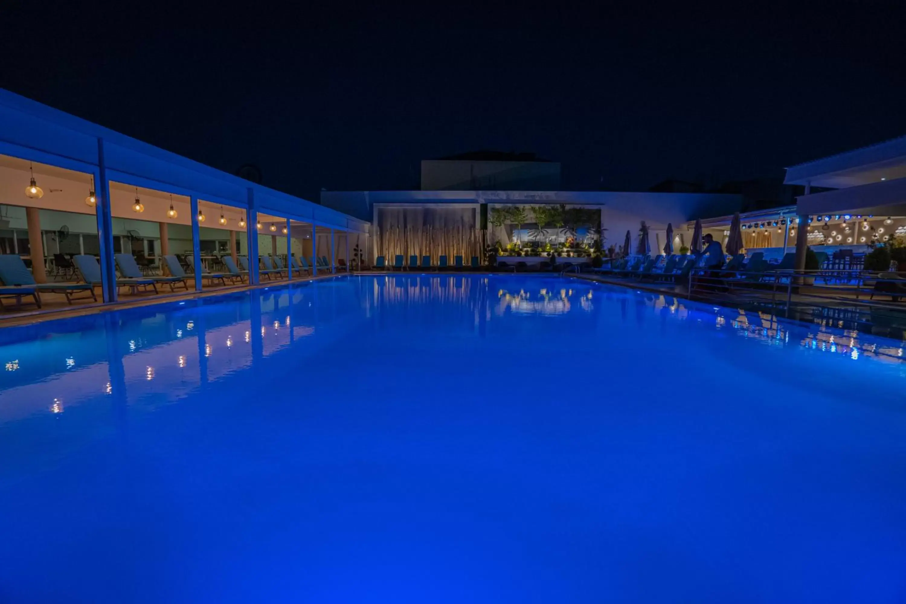 Swimming Pool in Hotel Pantelidis