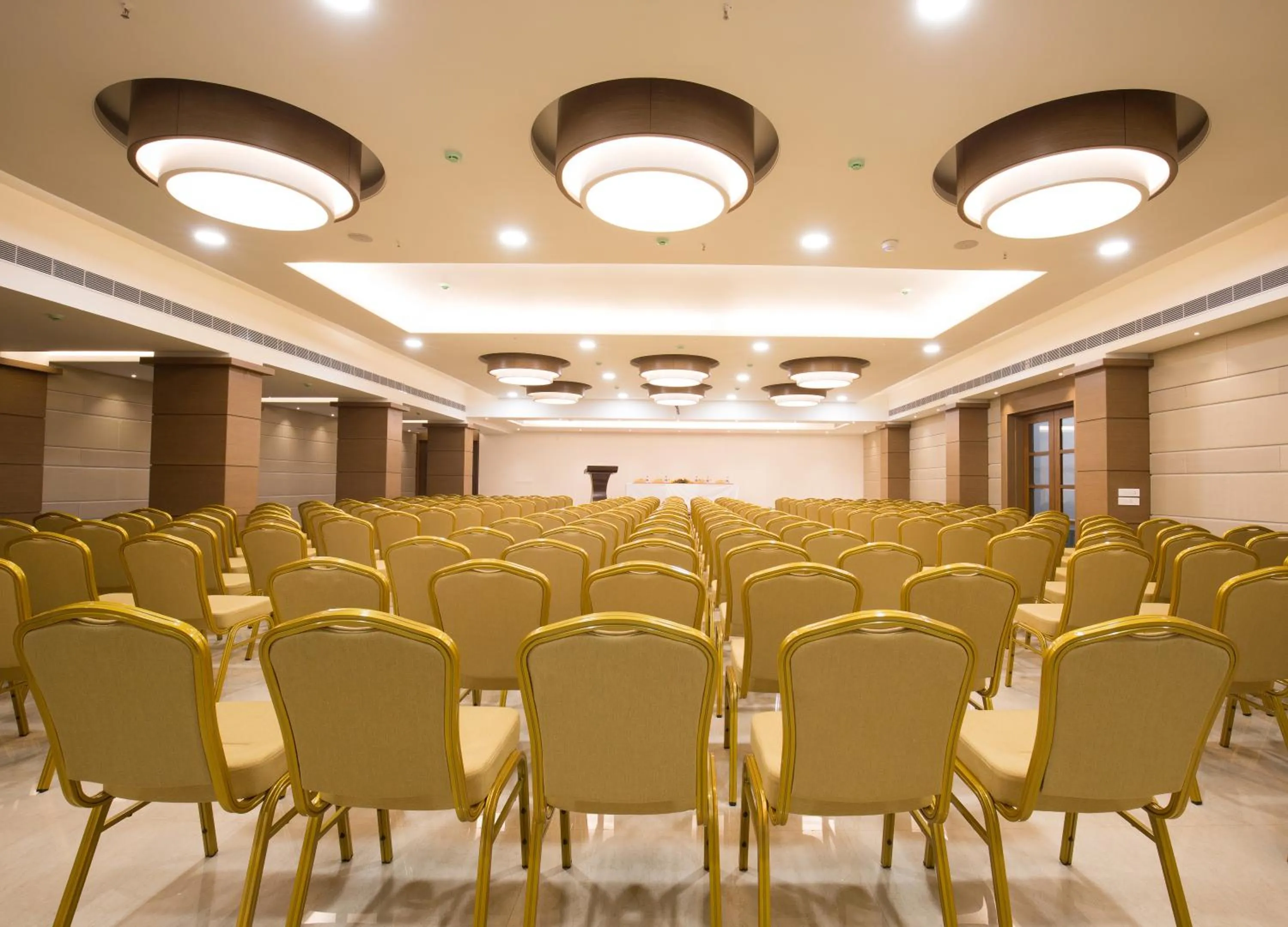 Banquet/Function facilities in Kiscol Grands Hotel