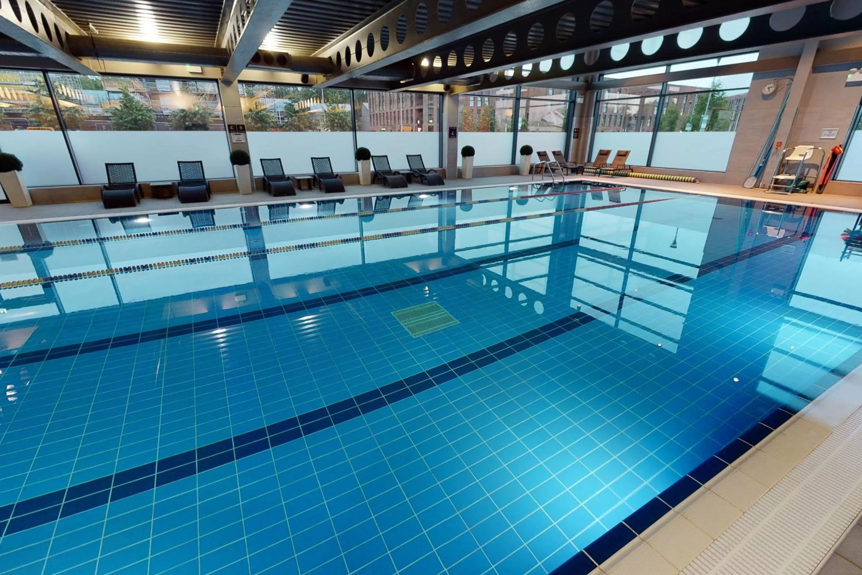 Swimming pool in Village Hotel Aberdeen
