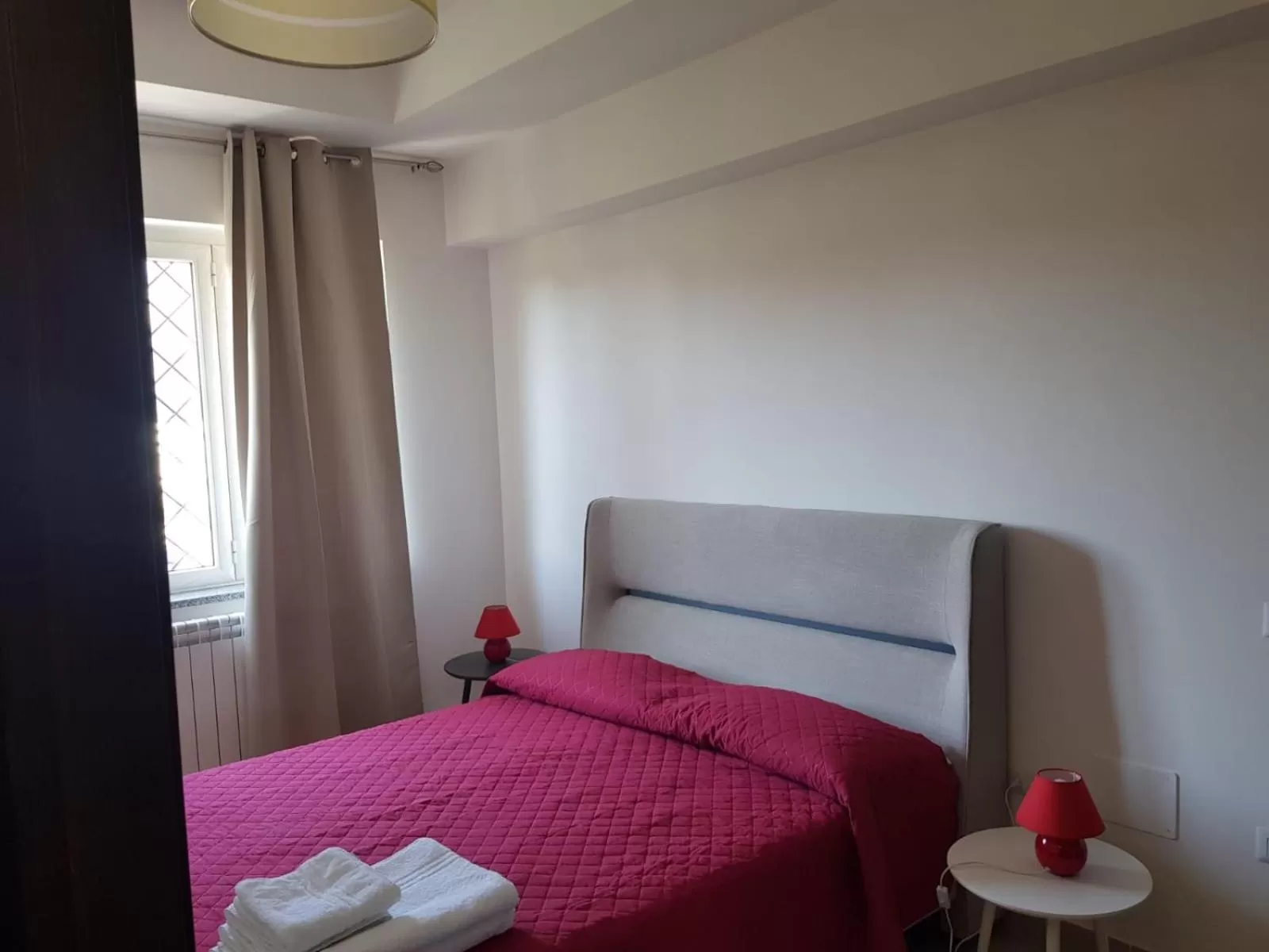 Bed in Montesarchiorooms