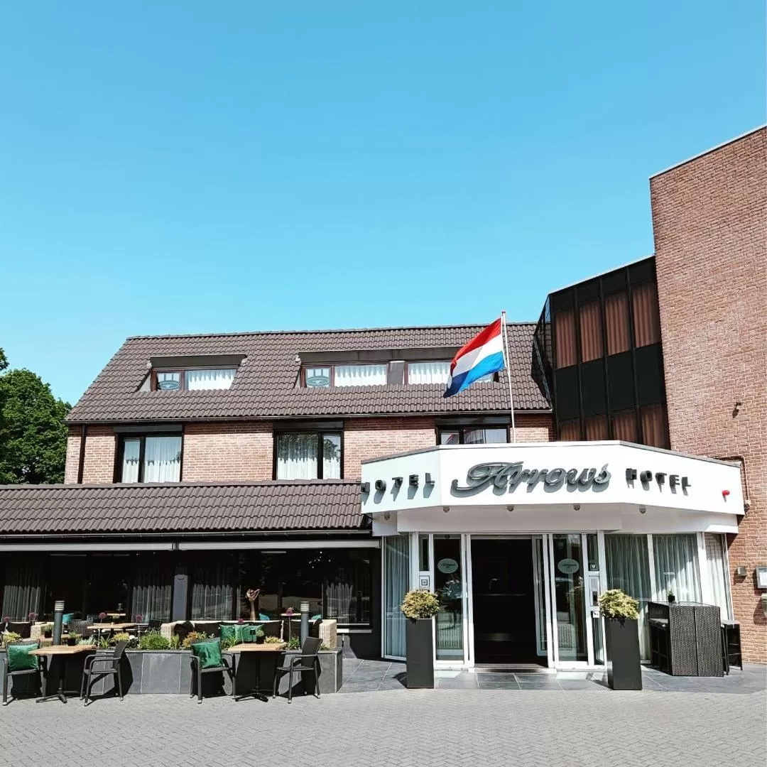 Hotel Arrows