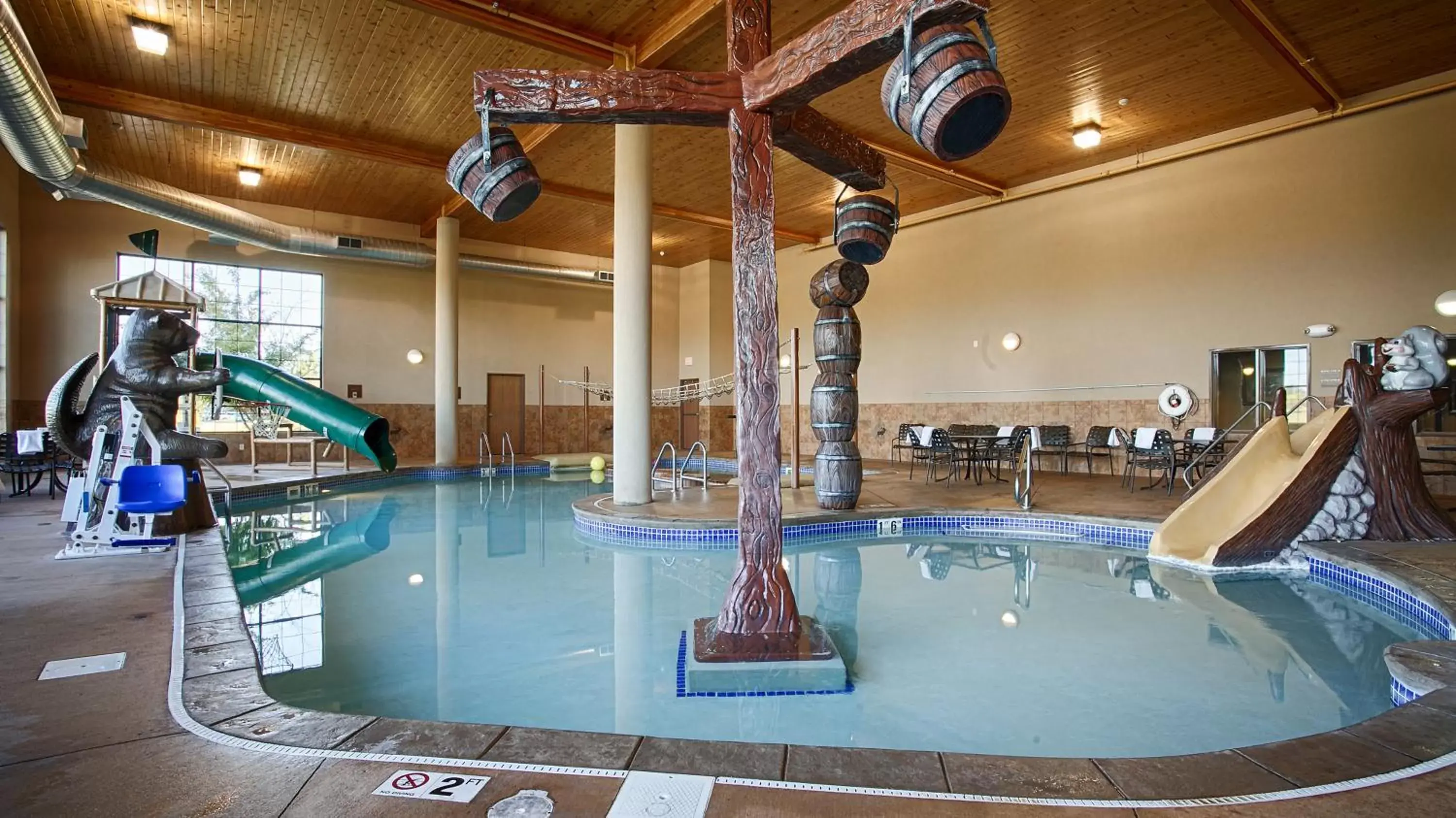 Swimming Pool in Best Western Plus Kelly Inn and Suites