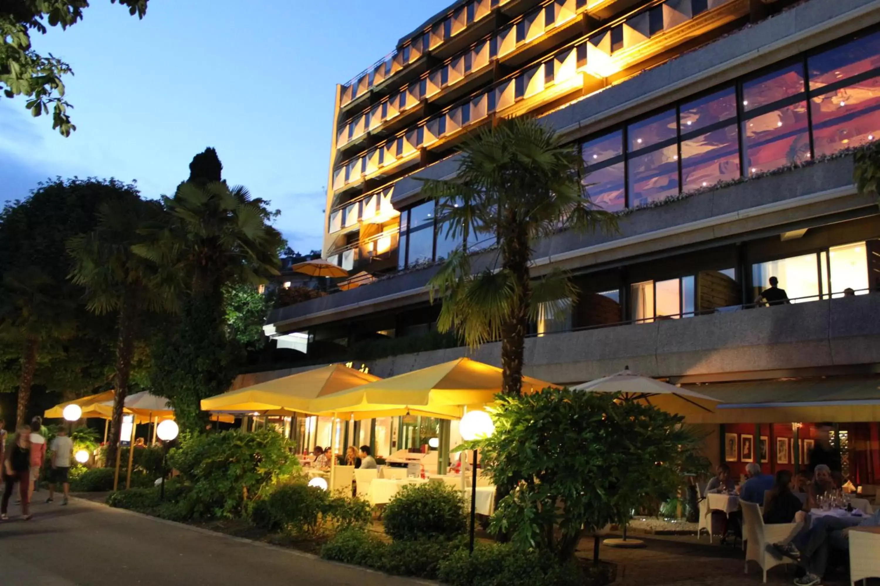 Food and drinks, Property Building in Royal Plaza Montreux