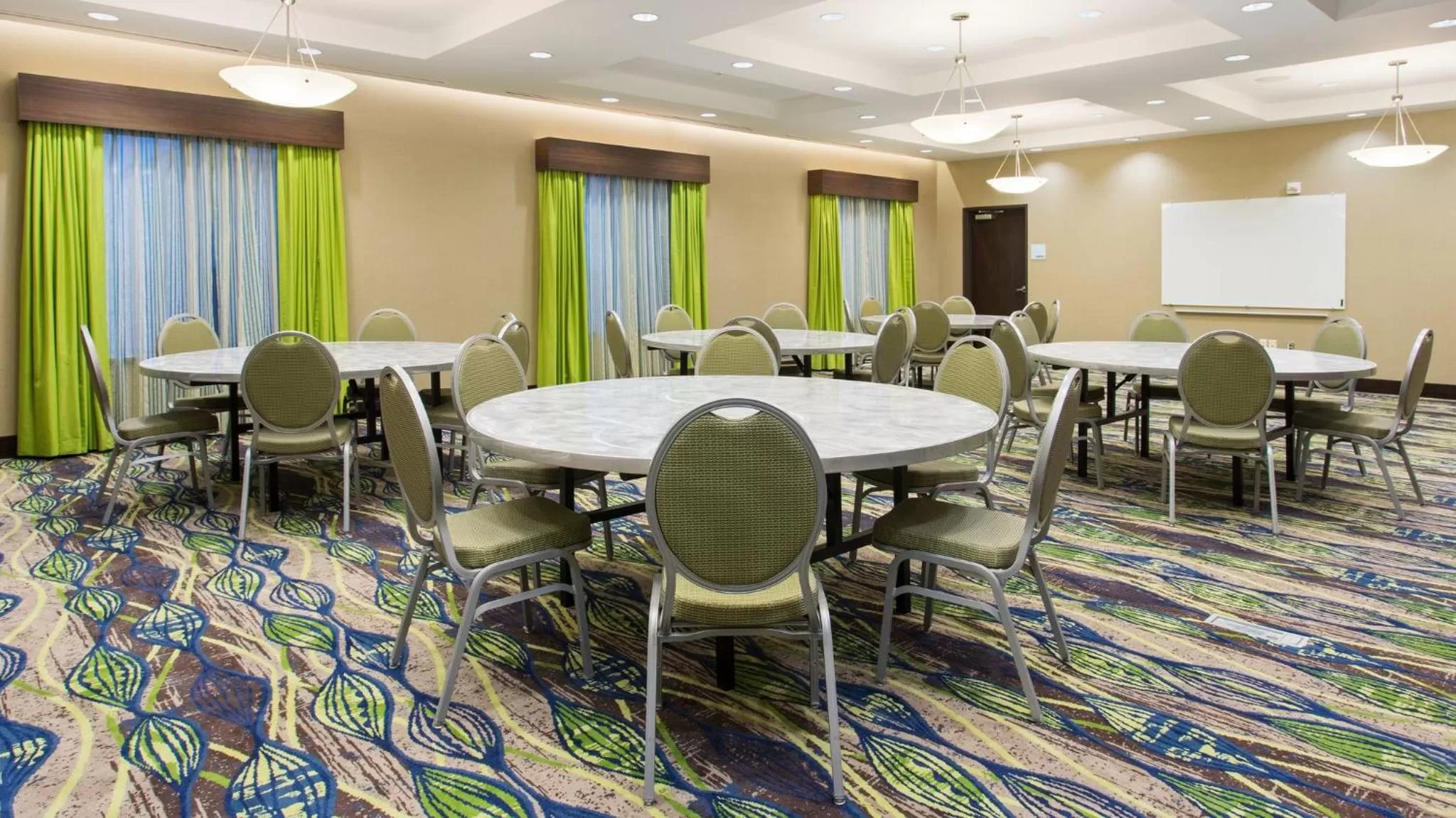 Meeting/conference room in Holiday Inn Express & Suites Midland South I-20 by IHG