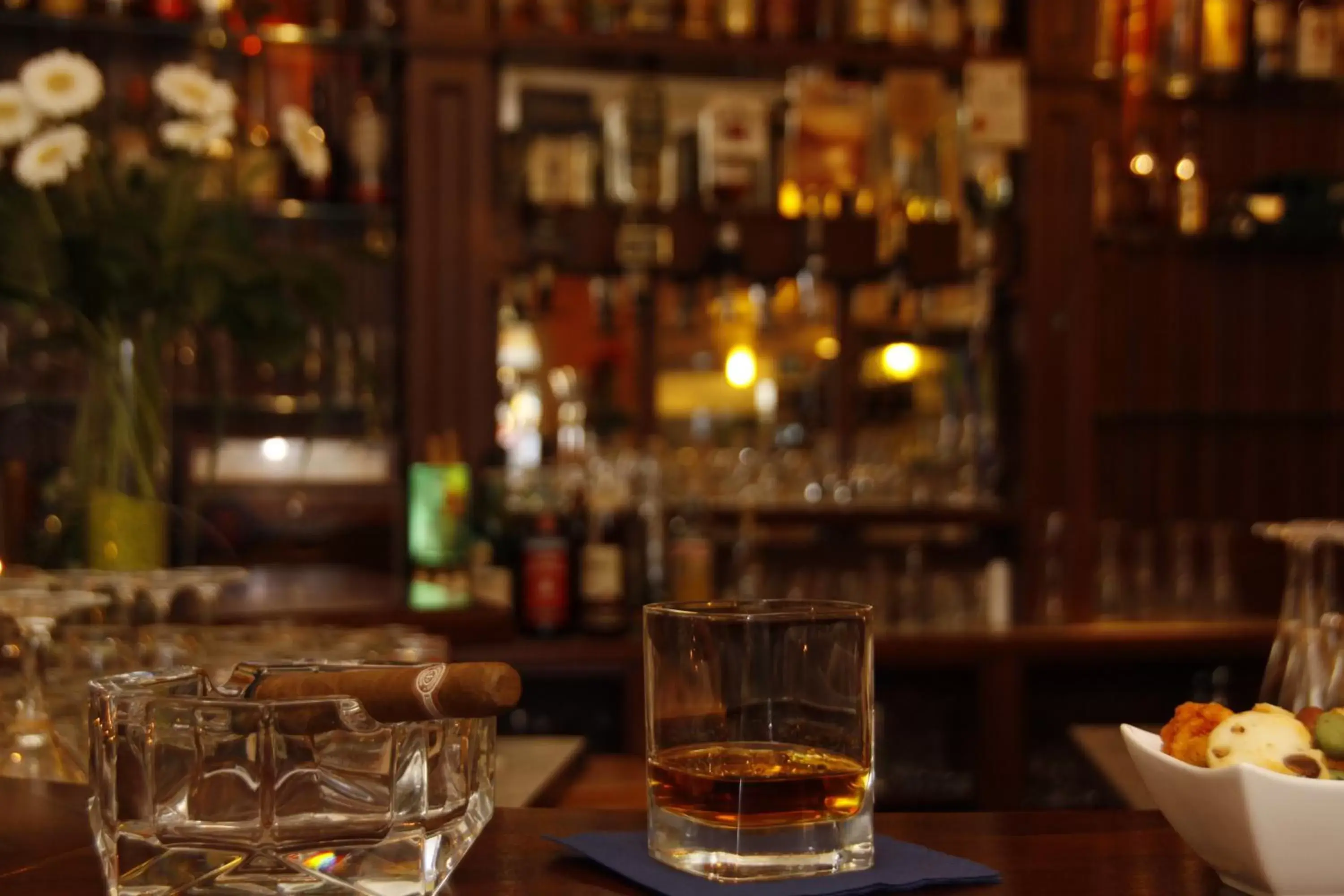 Lounge or bar in Hotel Kaiserhof Wesel Lounge or bar in Hotel Kaiserhof Wesel