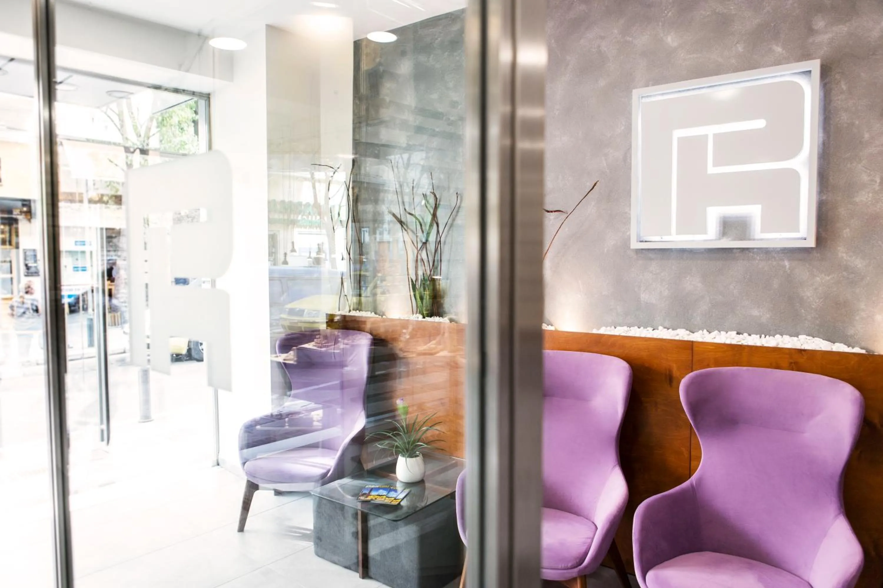 Lobby or reception in Pan Hotel