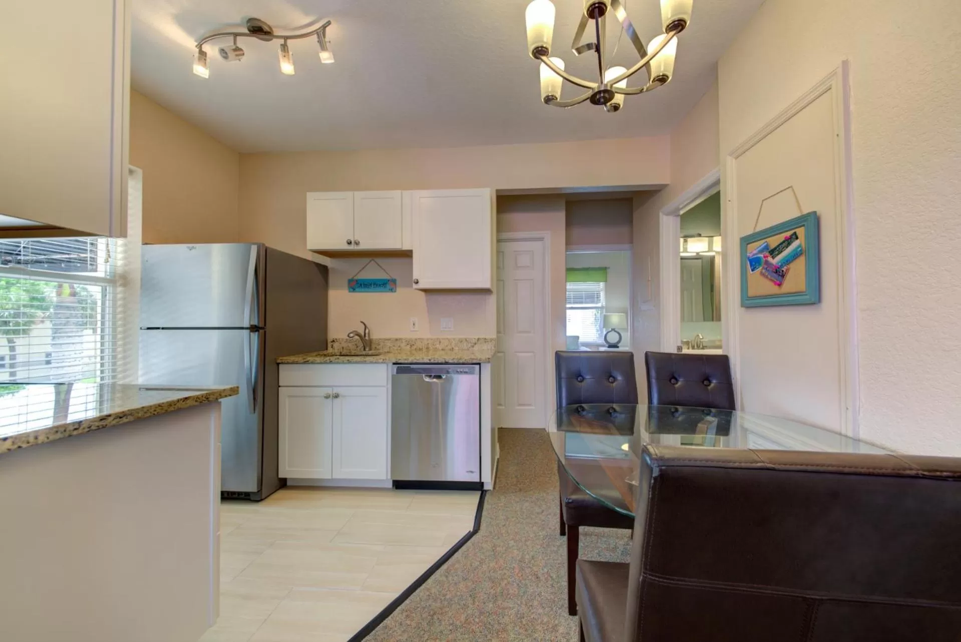 Kitchen or kitchenette in The Ringling Beach House