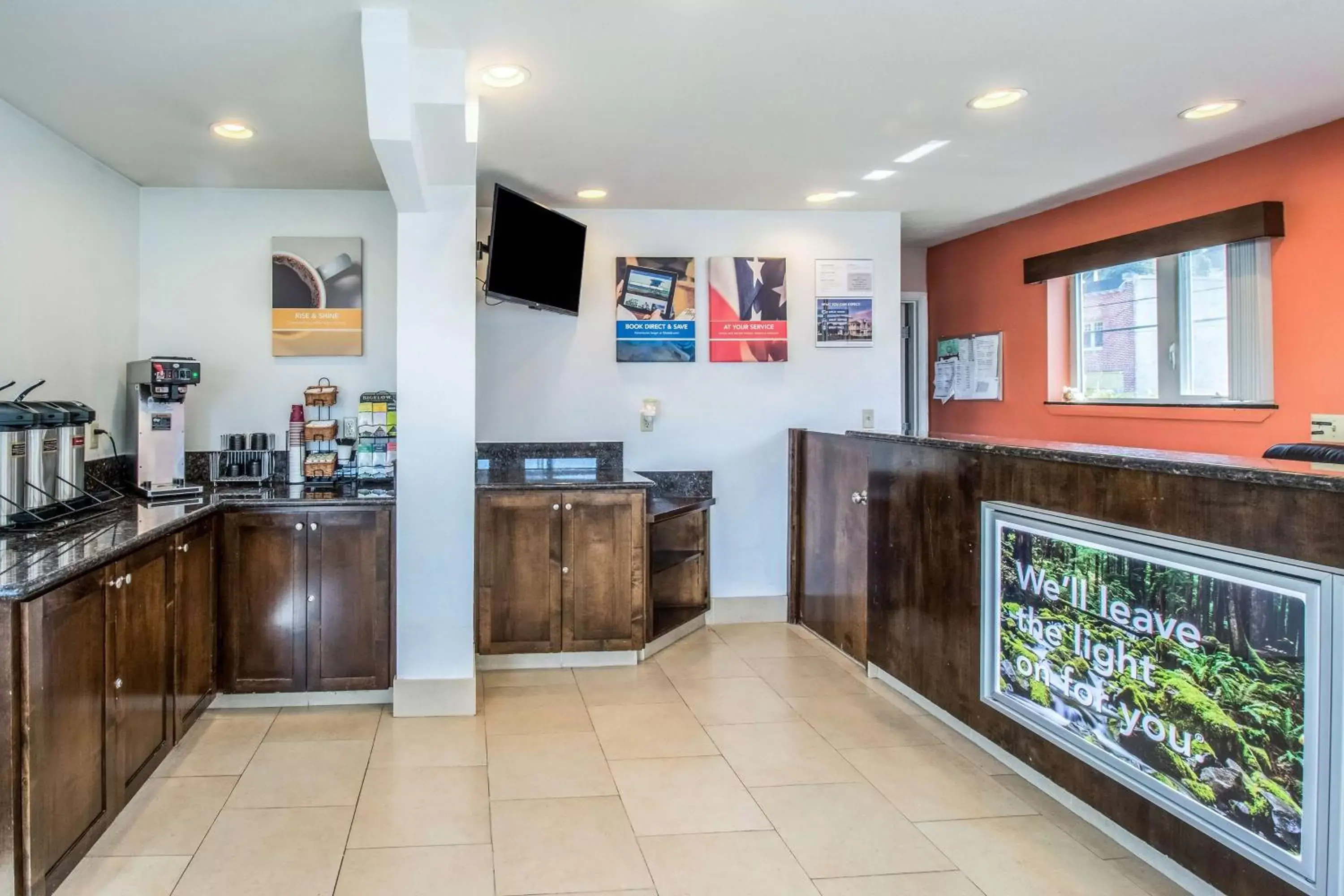 Restaurant/places to eat in Motel 6-Astoria, OR Restaurant/places to eat in Motel 6-Astoria, OR