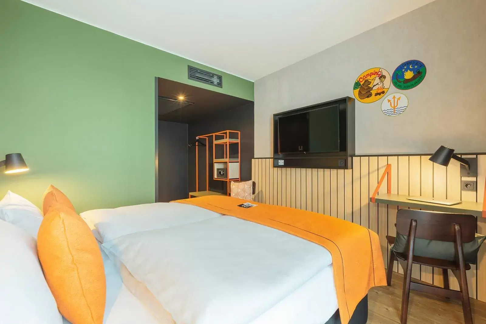 Photo of the whole room, Bed in Holiday Inn - the niu, Amity Potsdam by IHG Photo of the whole room, Bed in Holiday Inn - the niu, Amity Potsdam by IHG