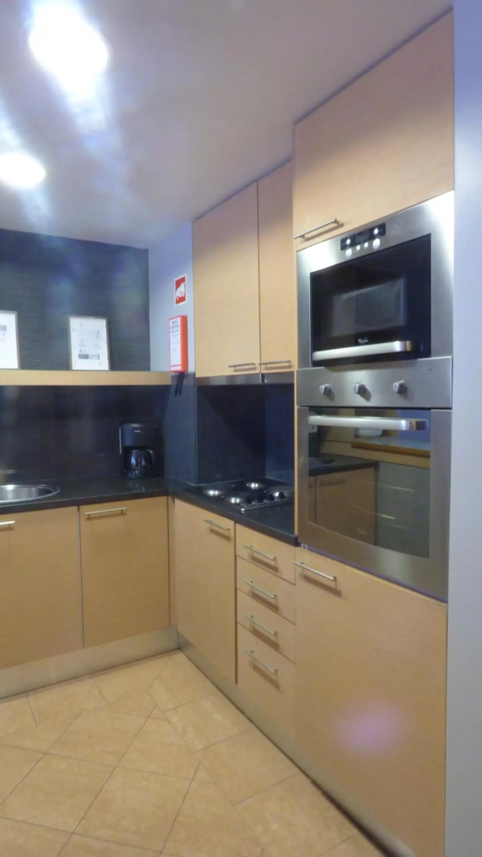 Kitchen or kitchenette, Kitchen/Kitchenette in Pestana Alvor Park Hotel Apartamento