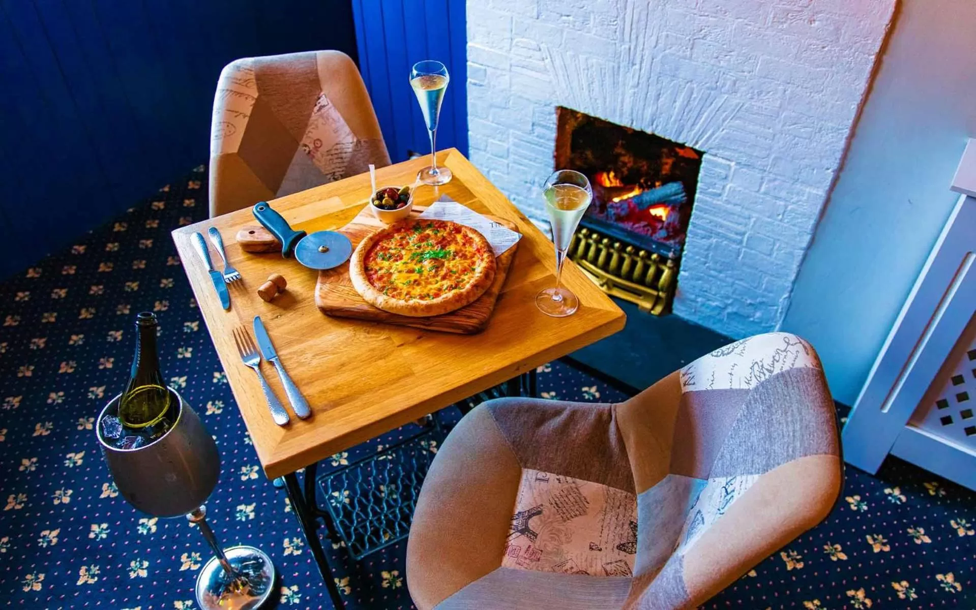 Lounge or bar in The Ship in Dock Inn