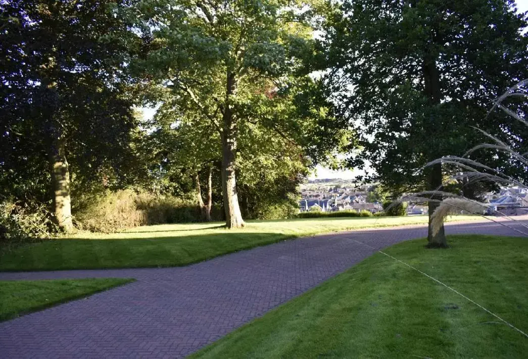 Garden in Morven Guest House Carnoustie