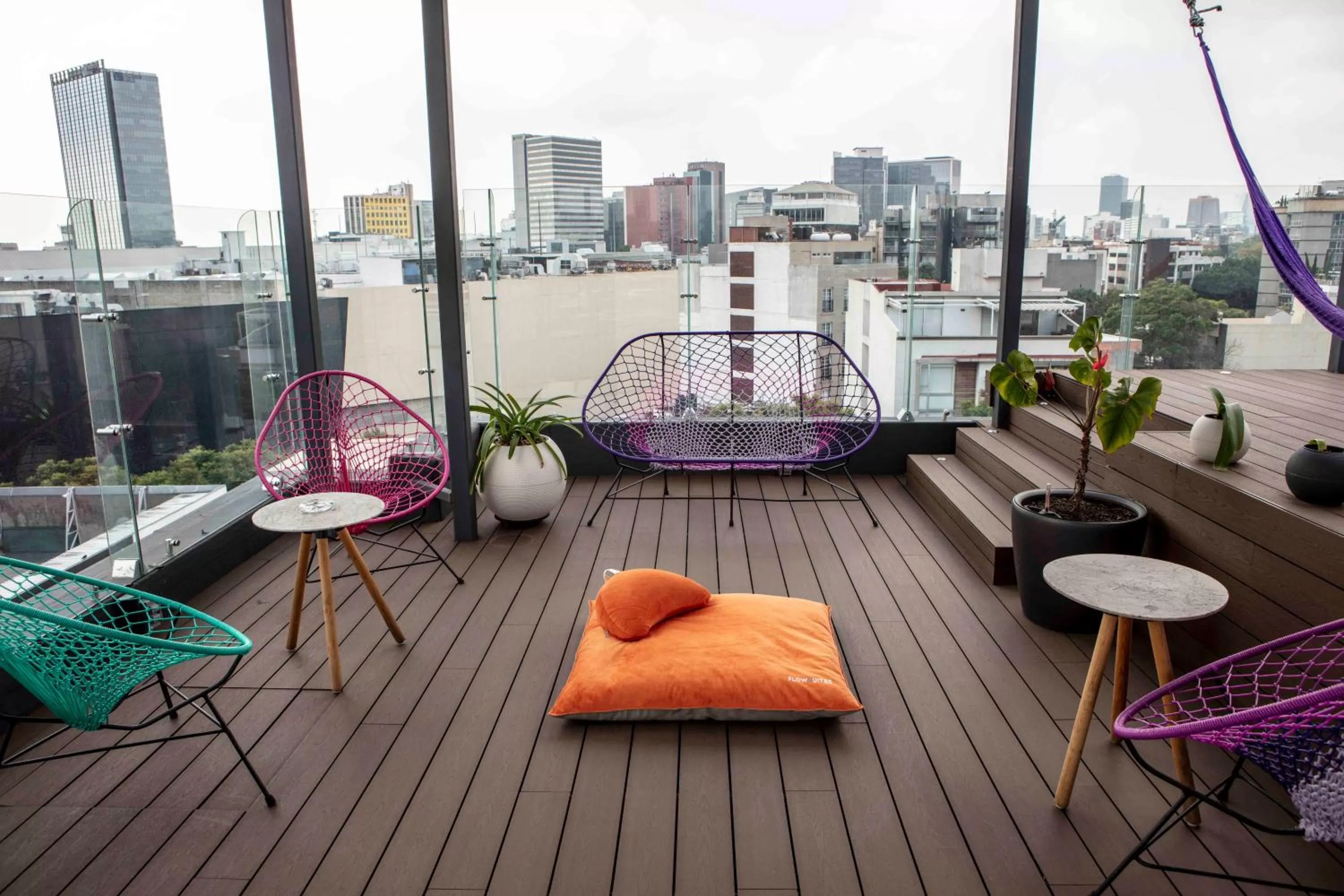 Balcony/Terrace in FlowSuites WTC